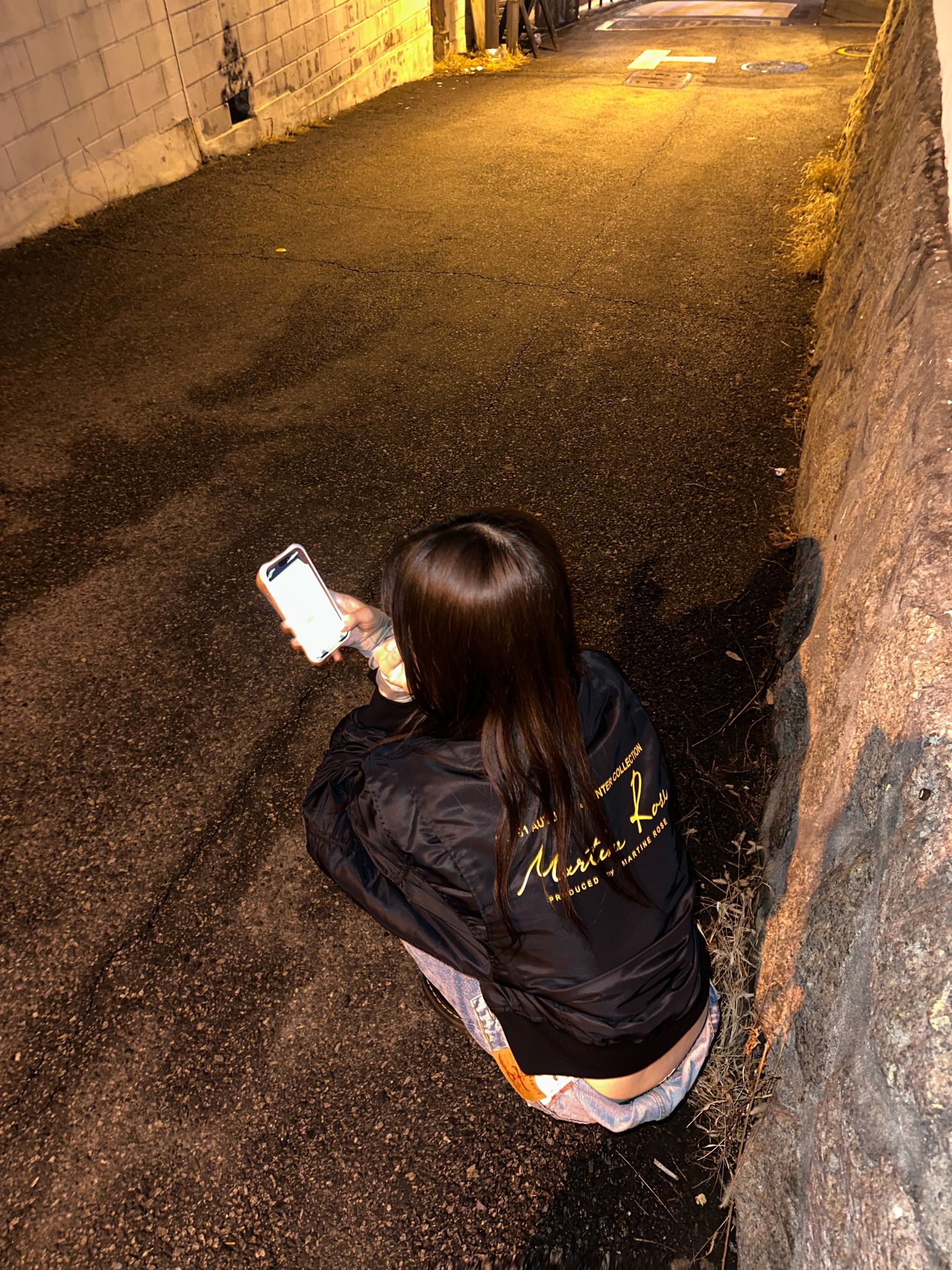 Martine Rose Shrunken Bomber Black - 24FW, Y/Project Asymmetric Waist Jeans Heavy SW Blue - 23FW 착용 스타일