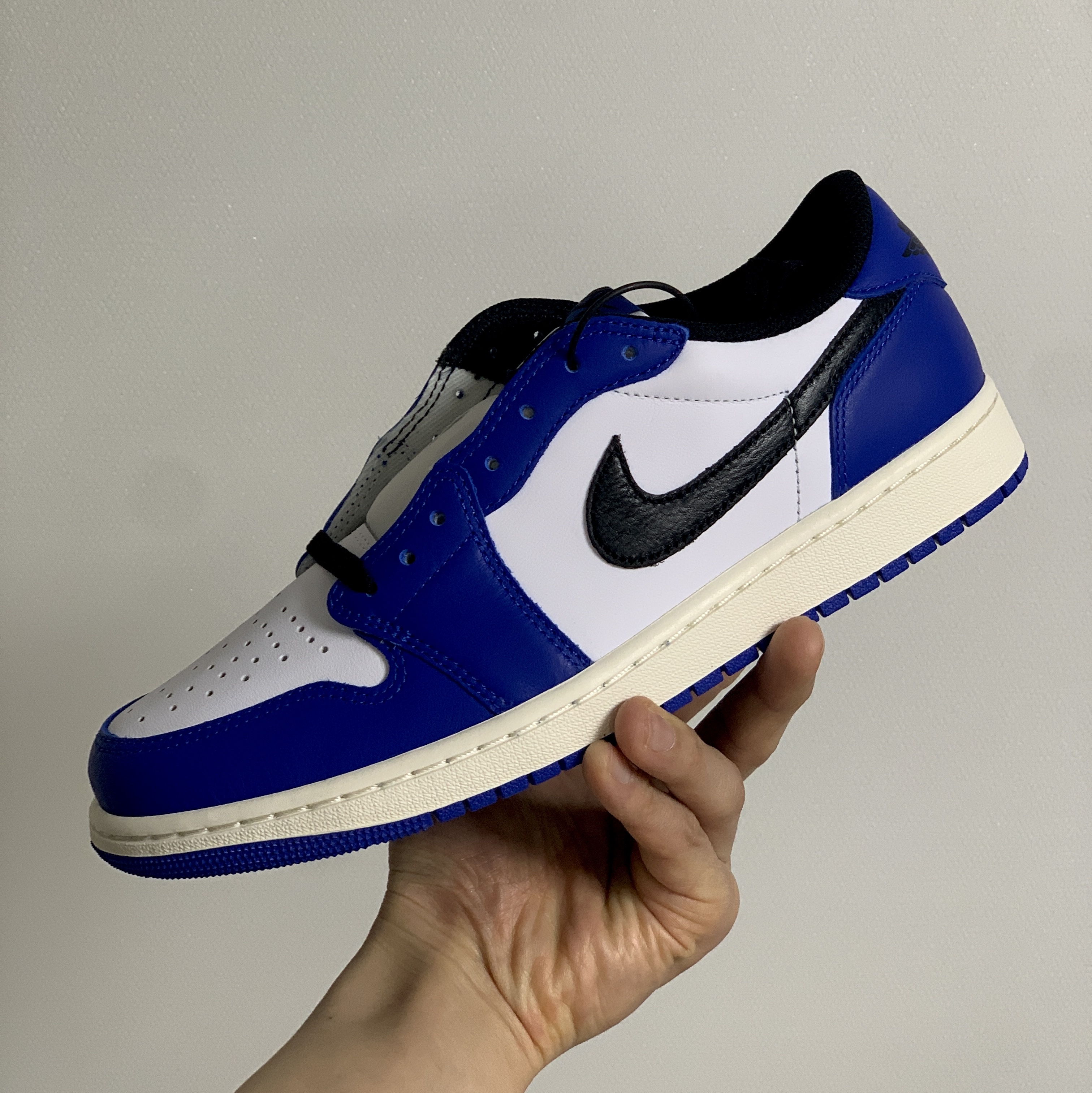 Jordan 1 Retro Low OG Game Royal 착용 스타일