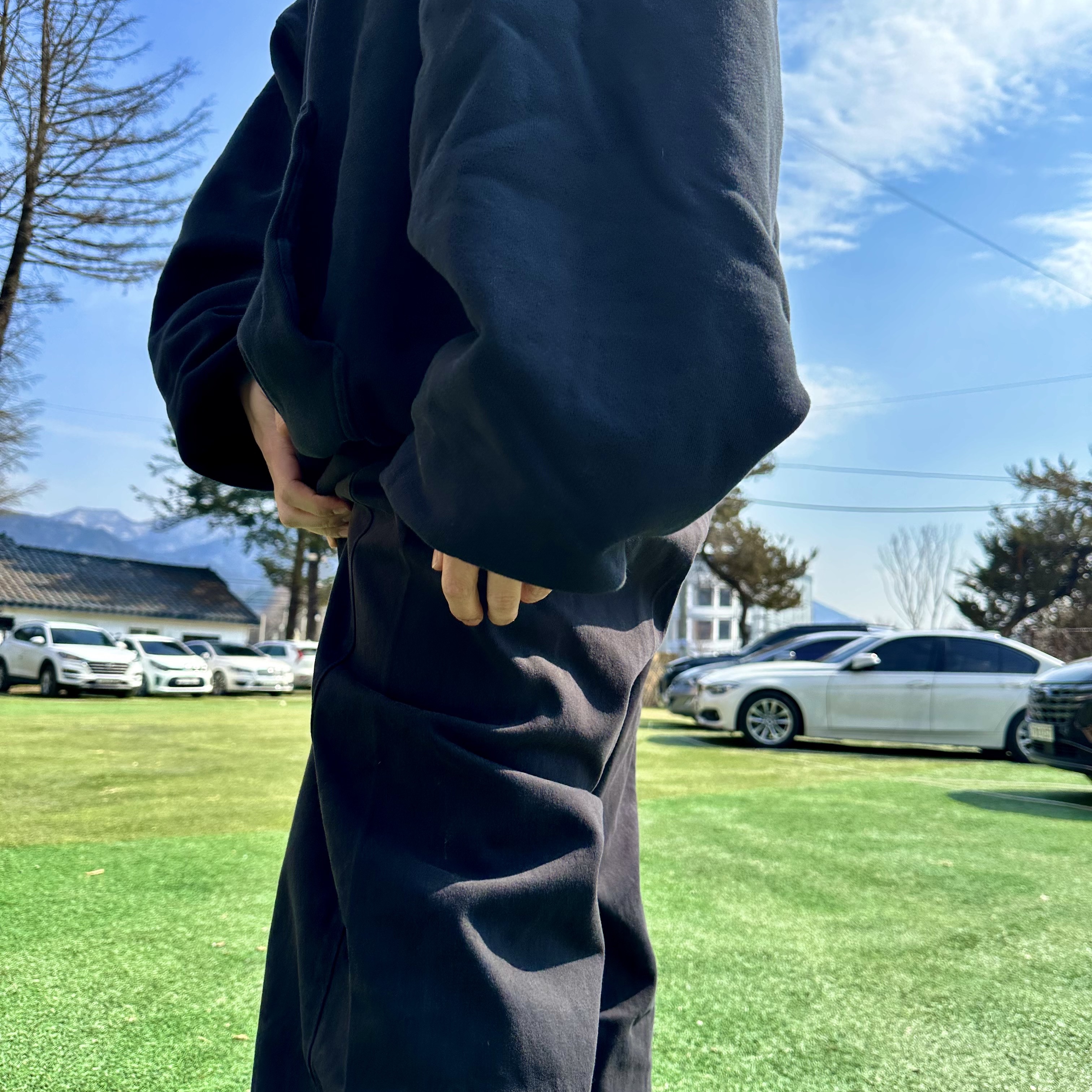 Yeezy Gap Engineered By Balenciaga Dove Hoodie Washed Black, Nike x Supreme Air Force 1 Low Black 착용 스타일 - 4