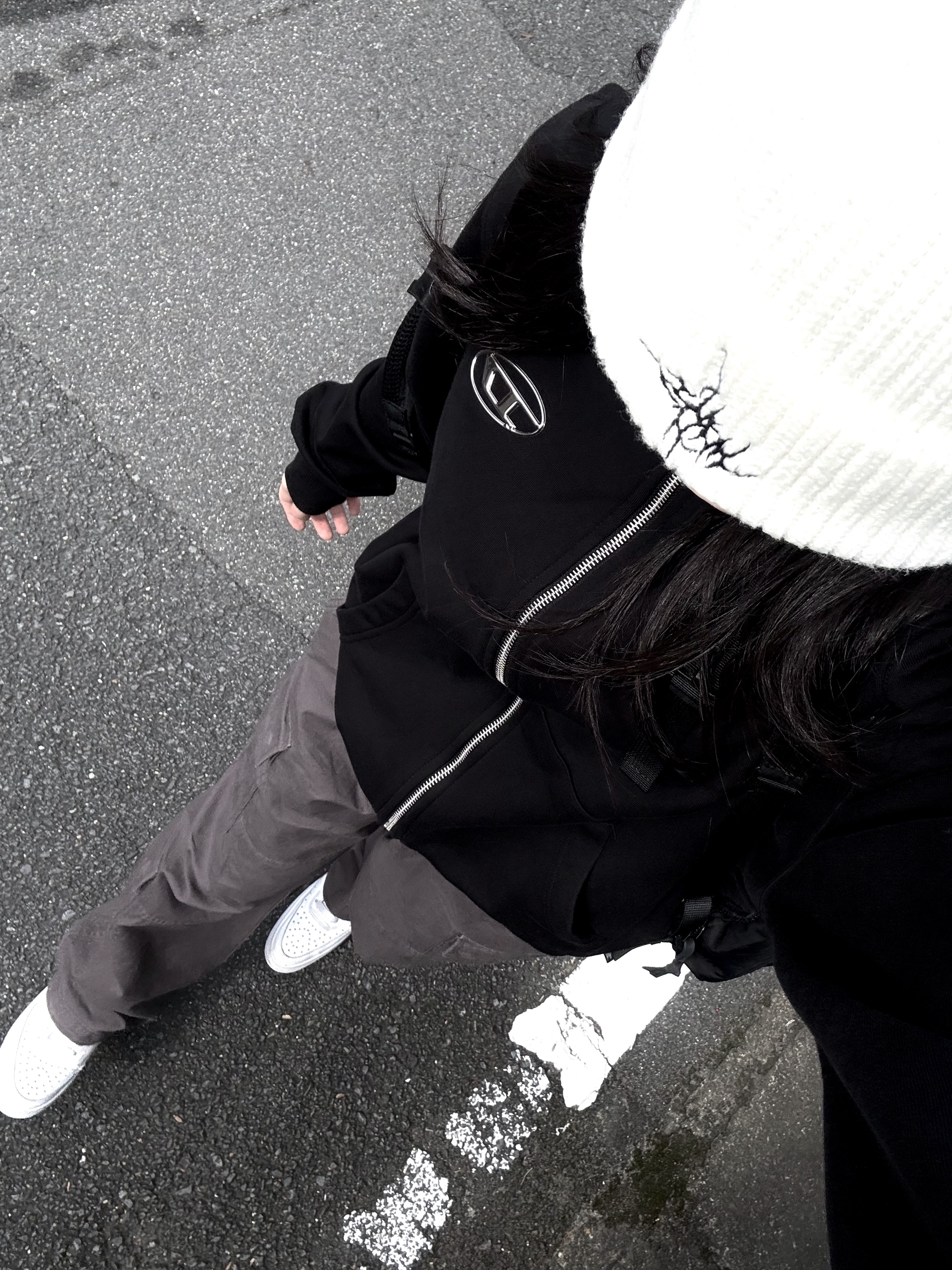 Diesel S-Ginni-Zip-Od Zip Up Sweatshirt Black 착용 스타일 - 1