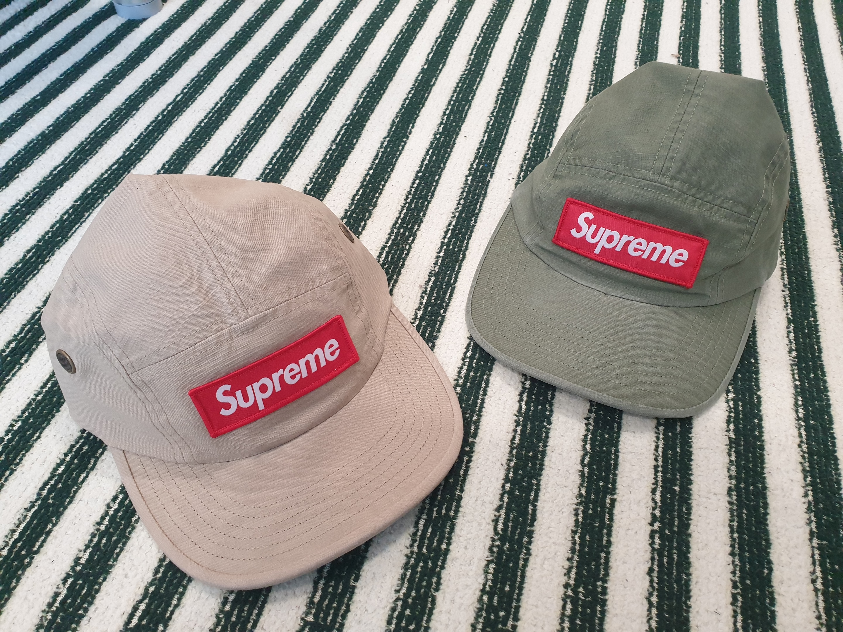 Supreme Military Camp Cap Olive - 24FW, Supreme Military Camp Cap Tan - 25SS 착용 스타일