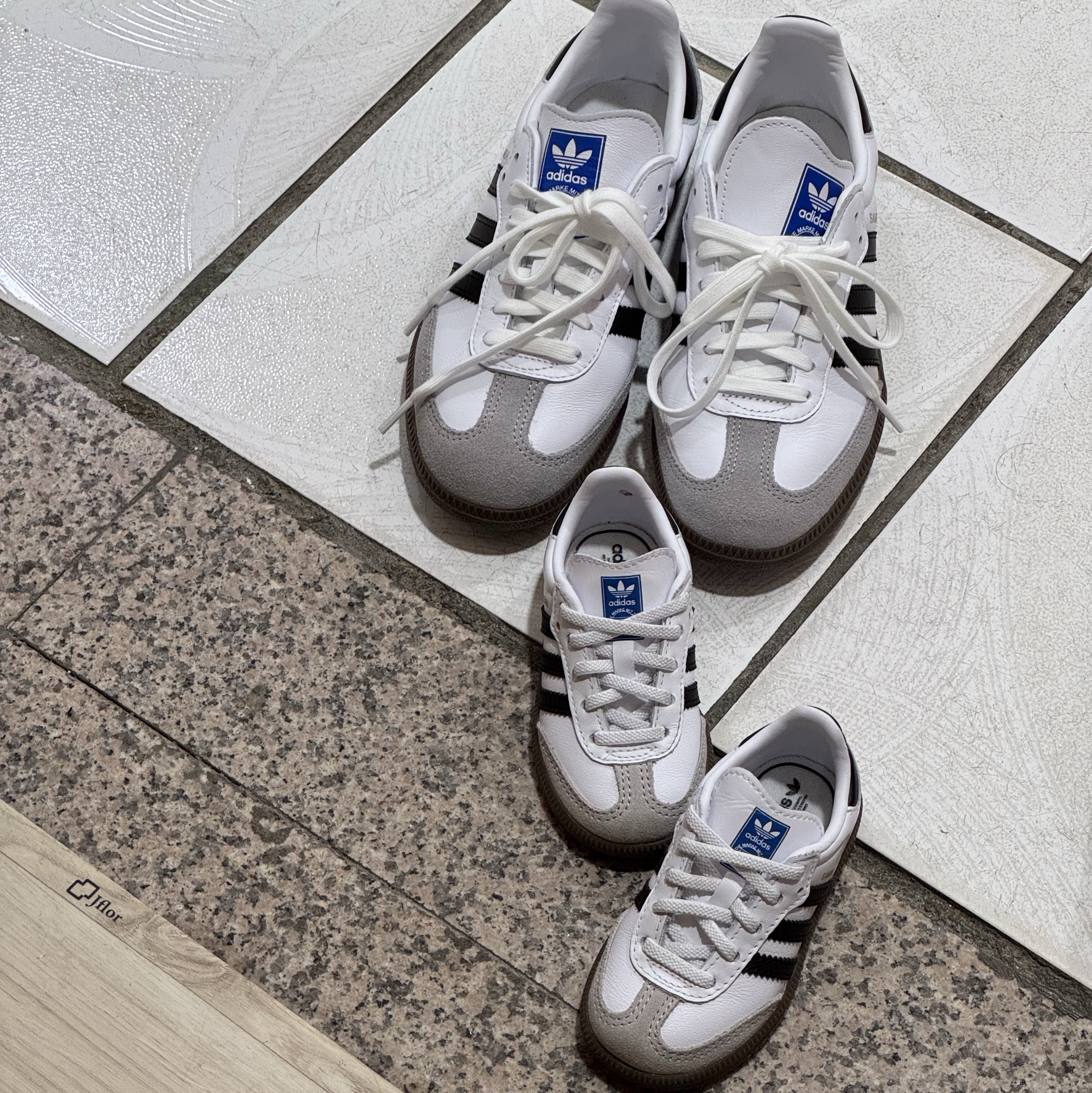 Adidas Samba OG Cloud White 착용 스타일