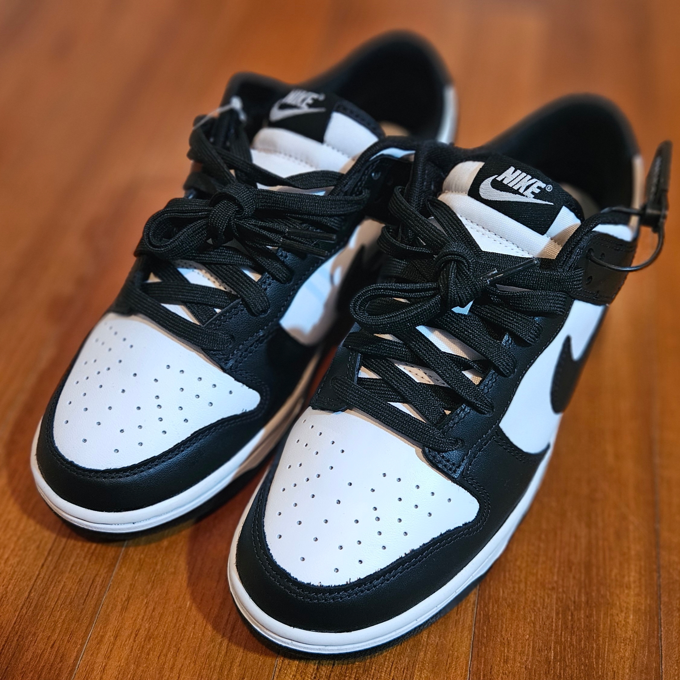 Nike Dunk Low Retro Black 착용 스타일 - 1