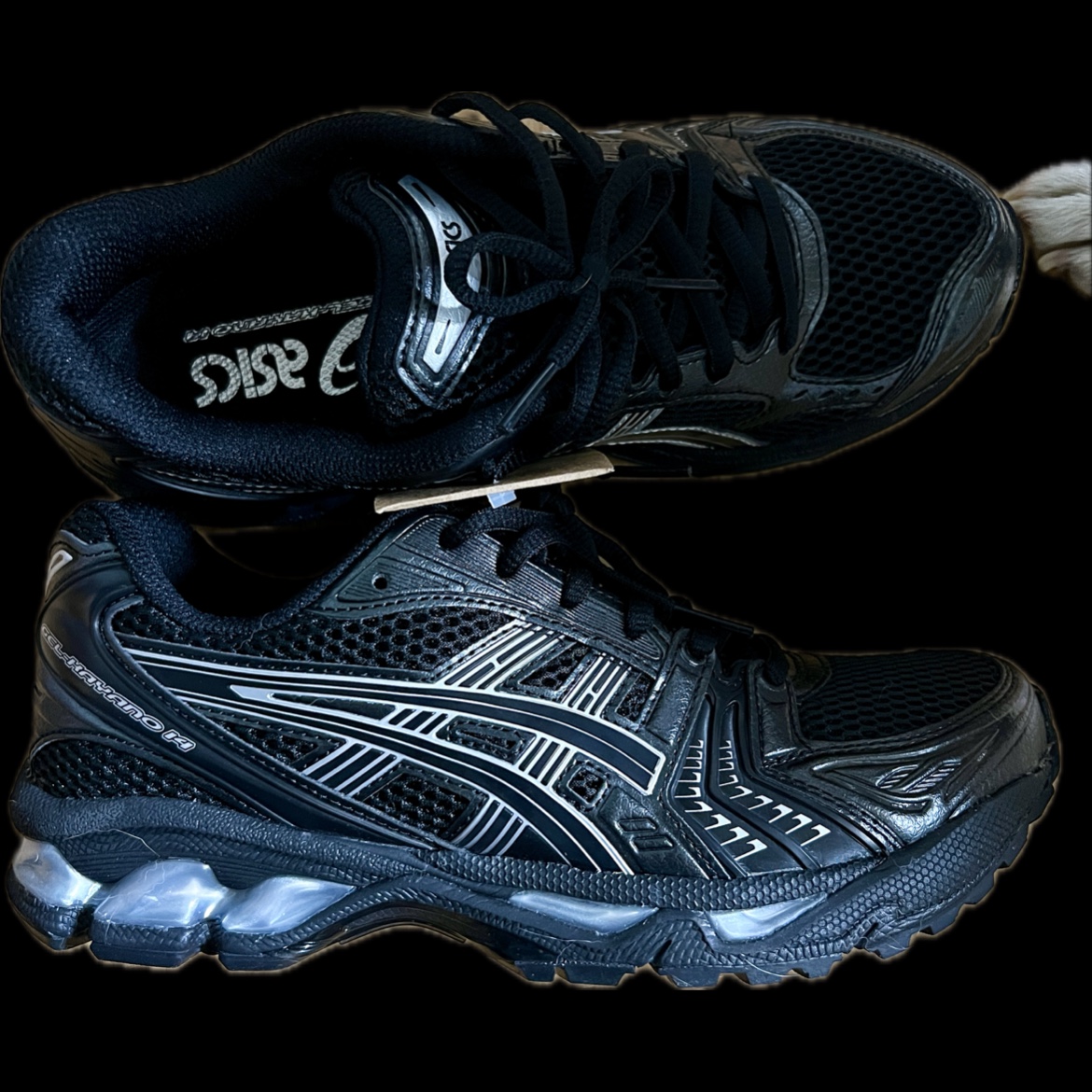 Asics Gel-Kayano 14 Black Pure Silver 착용 스타일