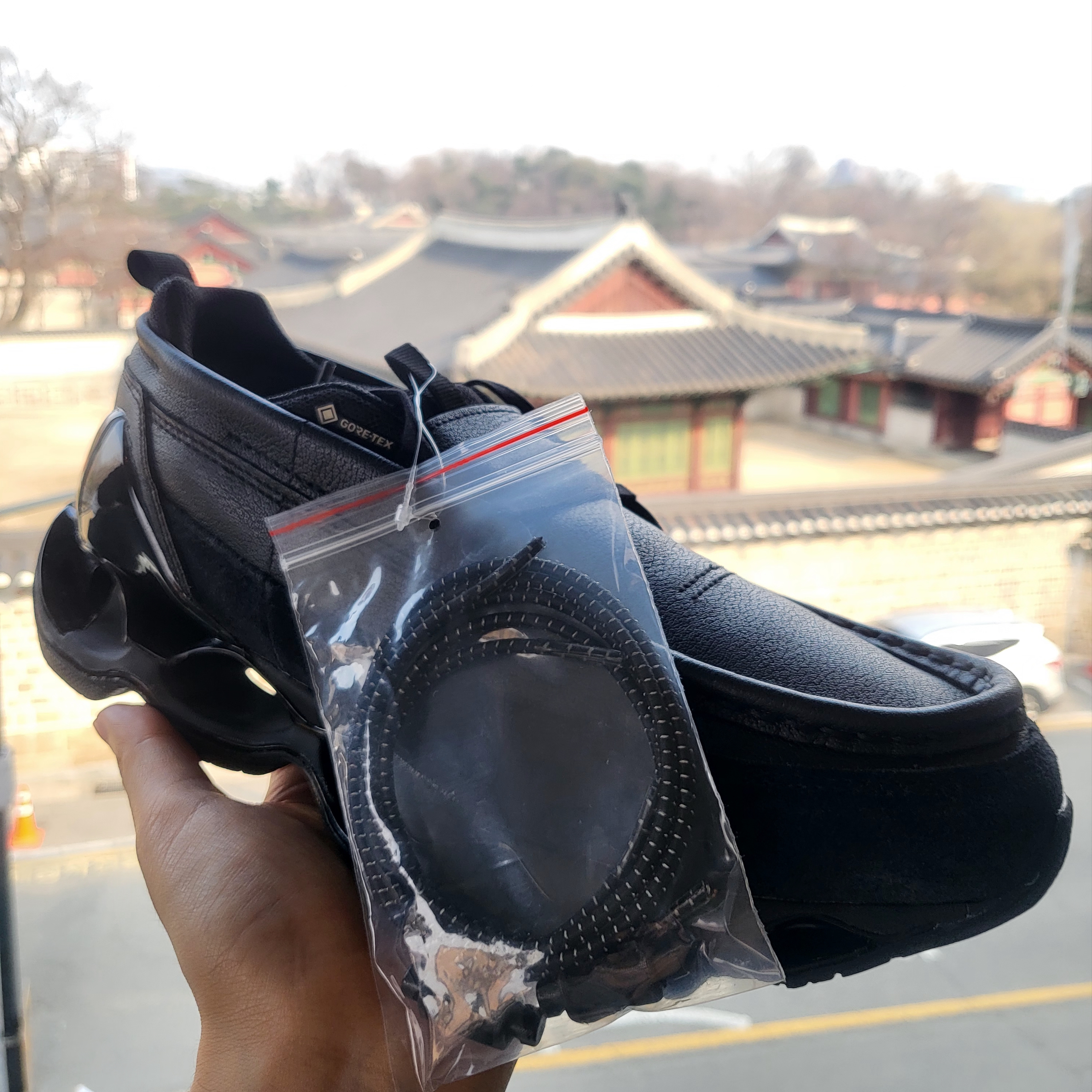 Mizuno Wave Prophecy MOC GTX Black 착용 스타일