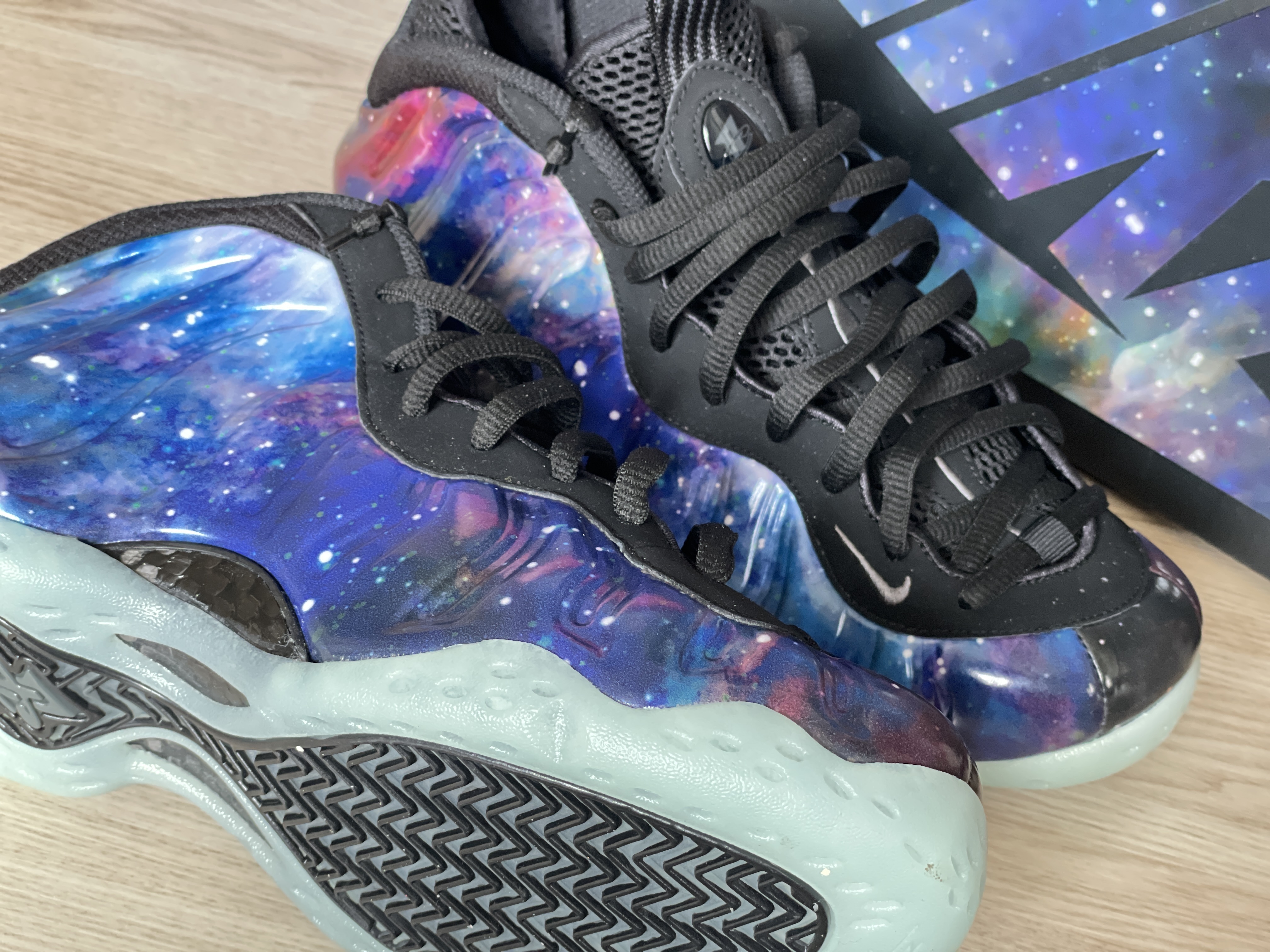 Nike Air Foamposite One Galaxy 착용 스타일 - 5