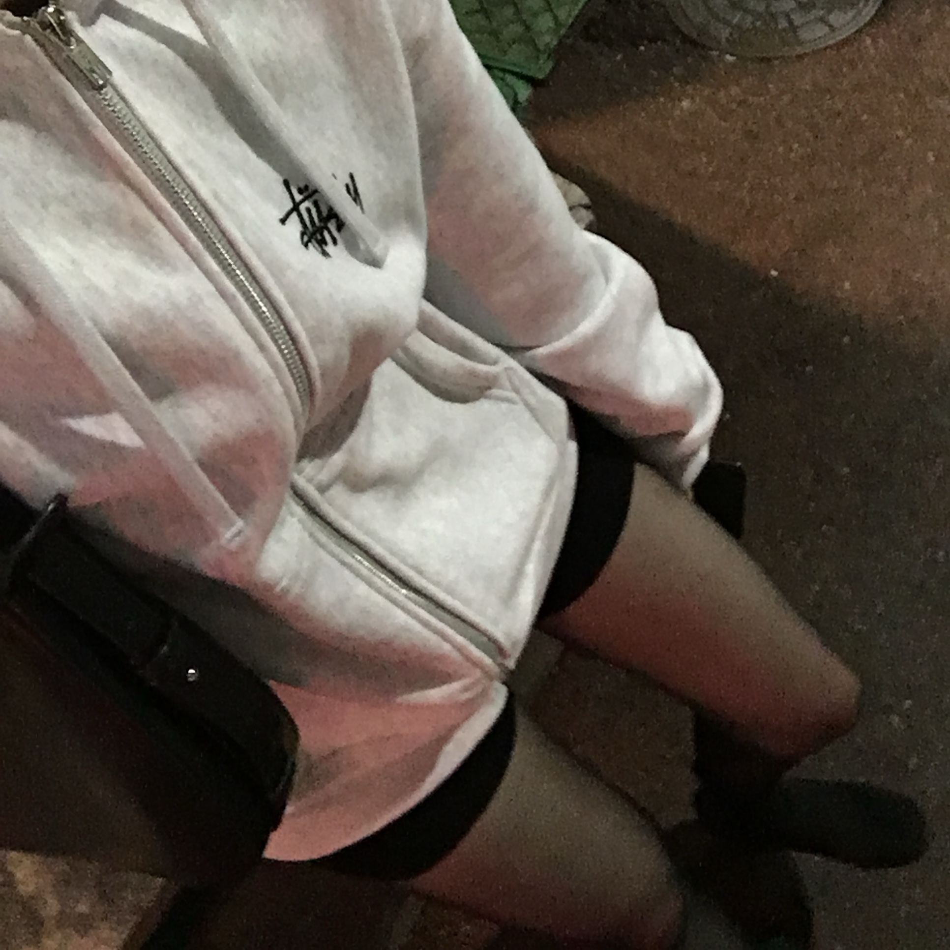 Stussy Basic Stussy Zip Hoodie Ash Heather 착용 스타일 - 3