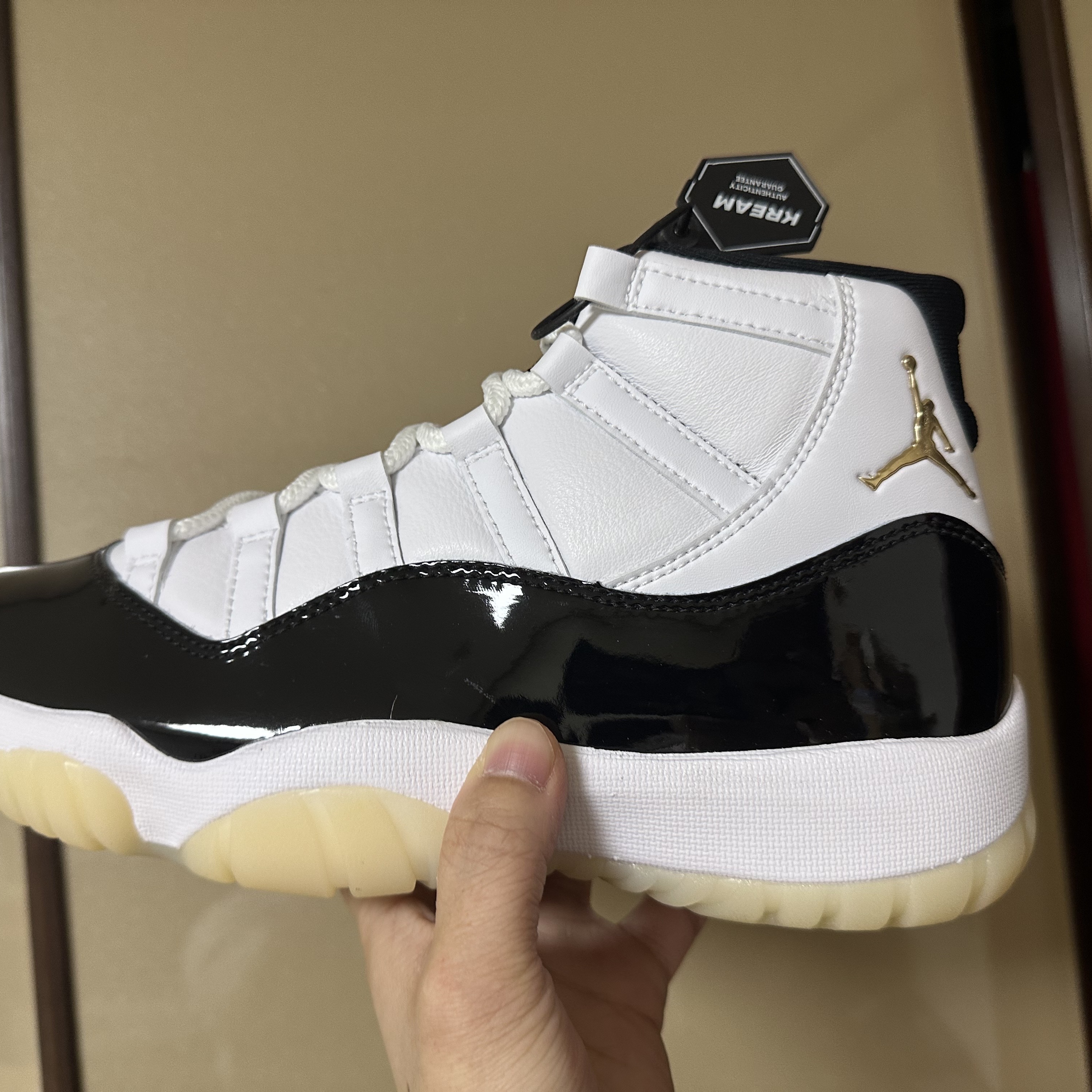 Jordan 11 Retro Gratitude 착용 스타일