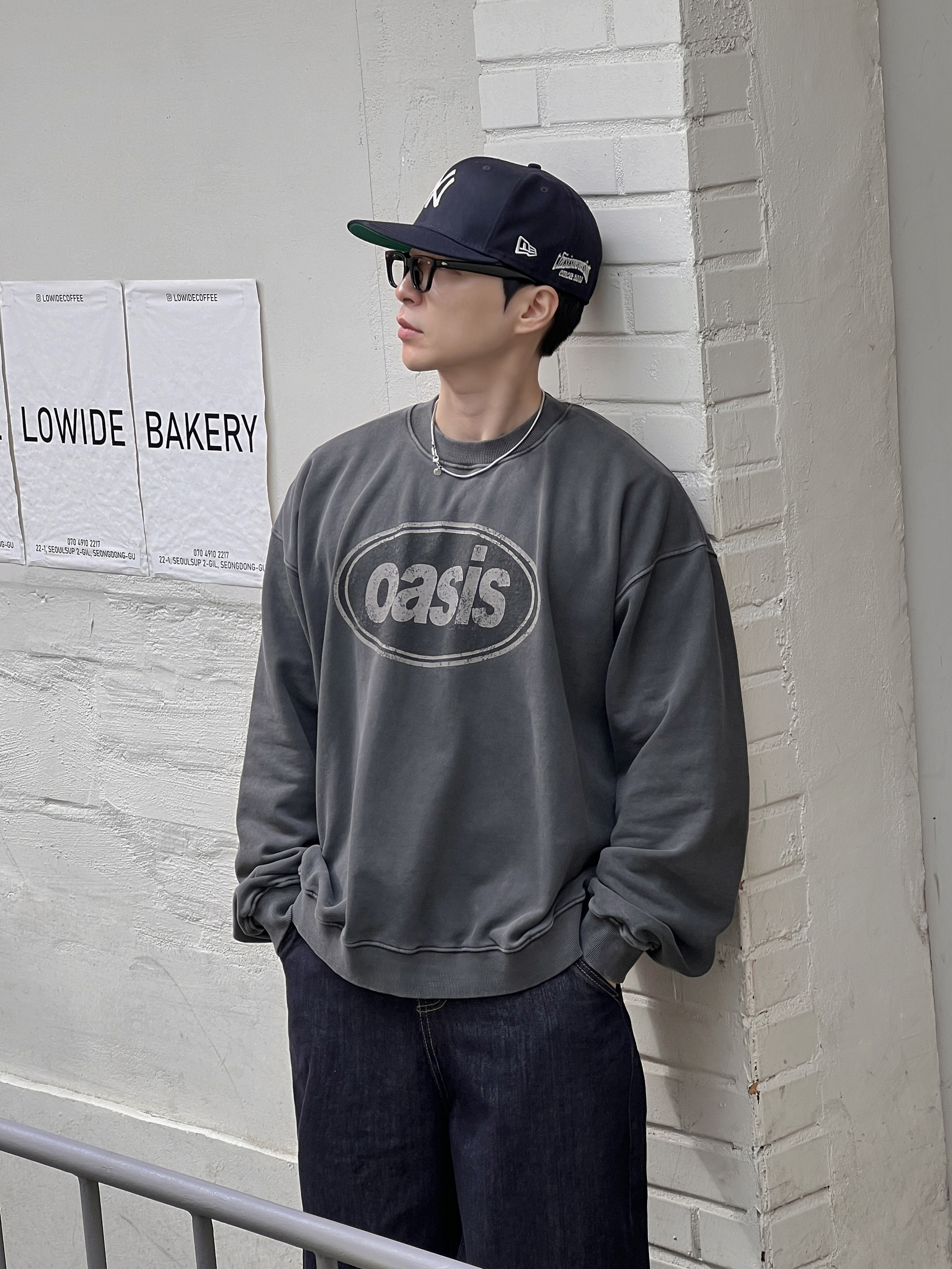 Thisisneverthat x New Era x MLB New York Yankees 59Fifty Classic Navy, (W) Nike Shox TL Black and Max Orange 착용 스타일 - 1