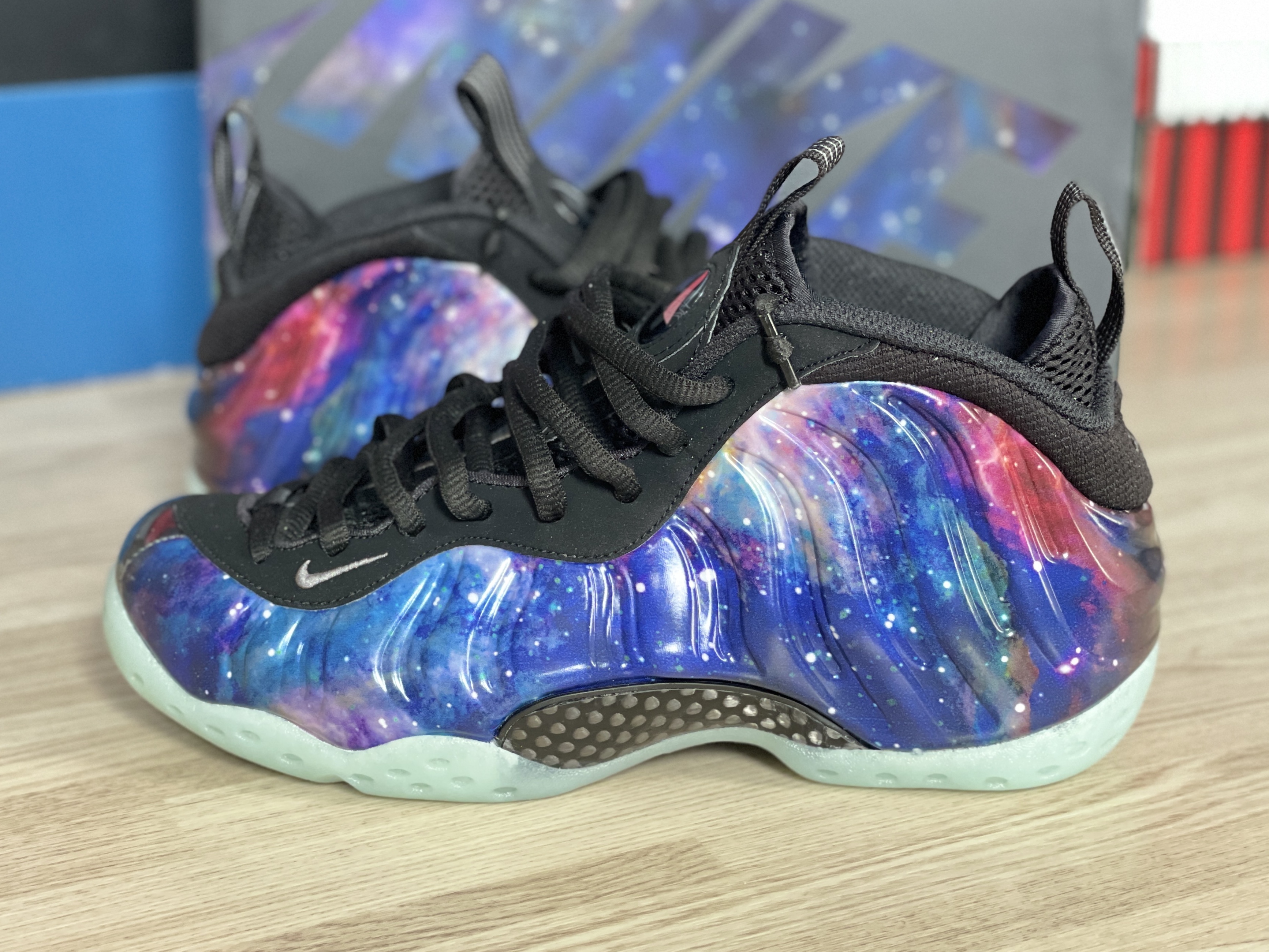 Nike Air Foamposite One Galaxy 착용 스타일 - 2