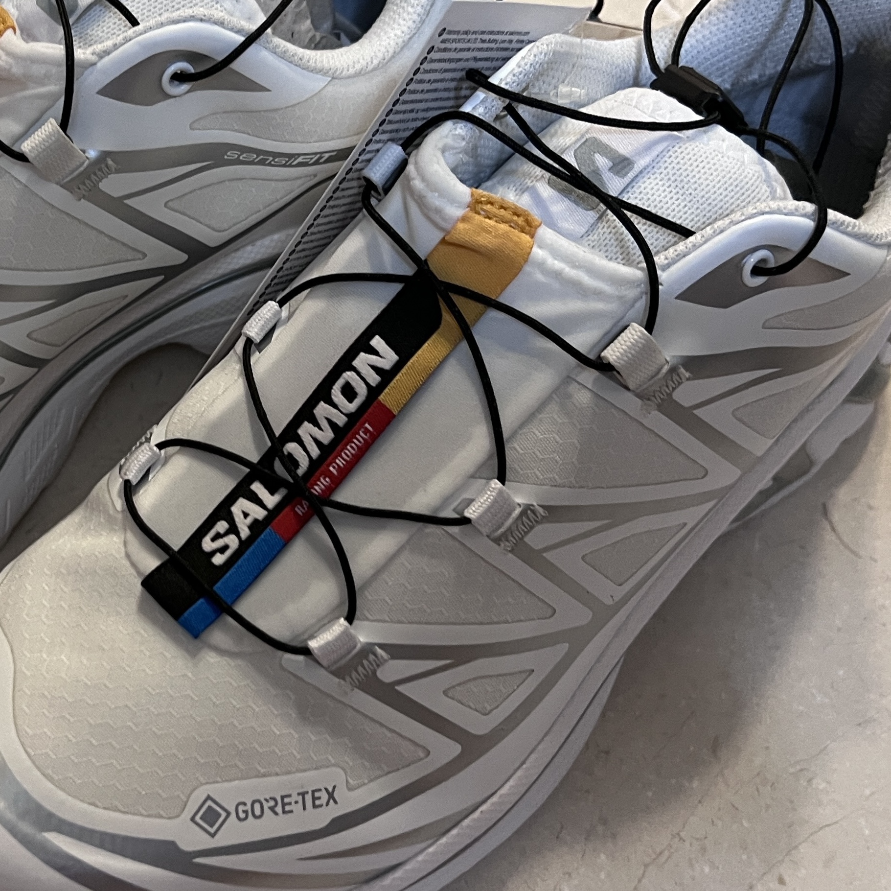Salomon XT-6 Gore-Tex White Silver 착용 스타일