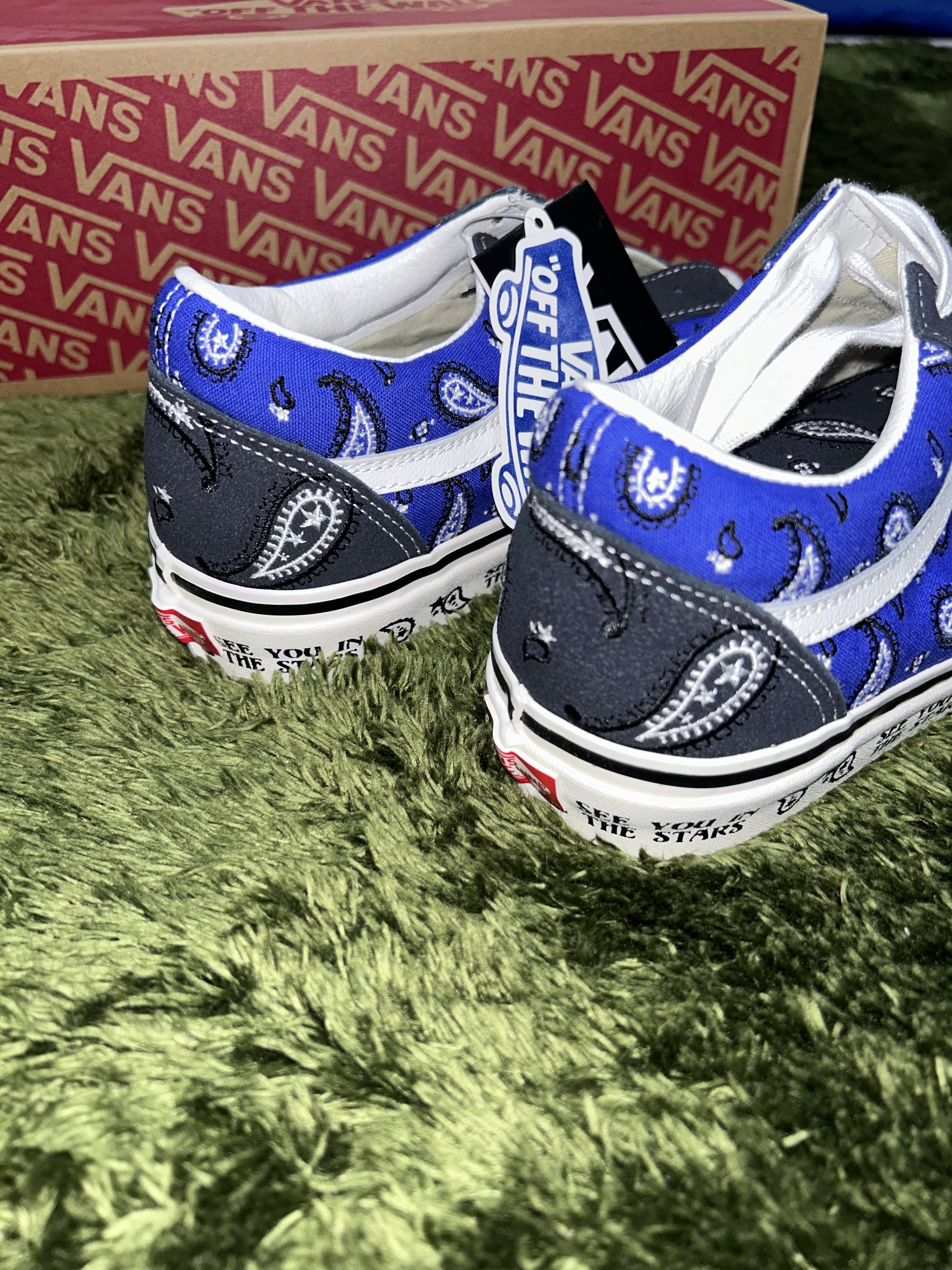 Vans Old Skool 36 DX Cosmic Rodeo Navy 착용 스타일 - 6
