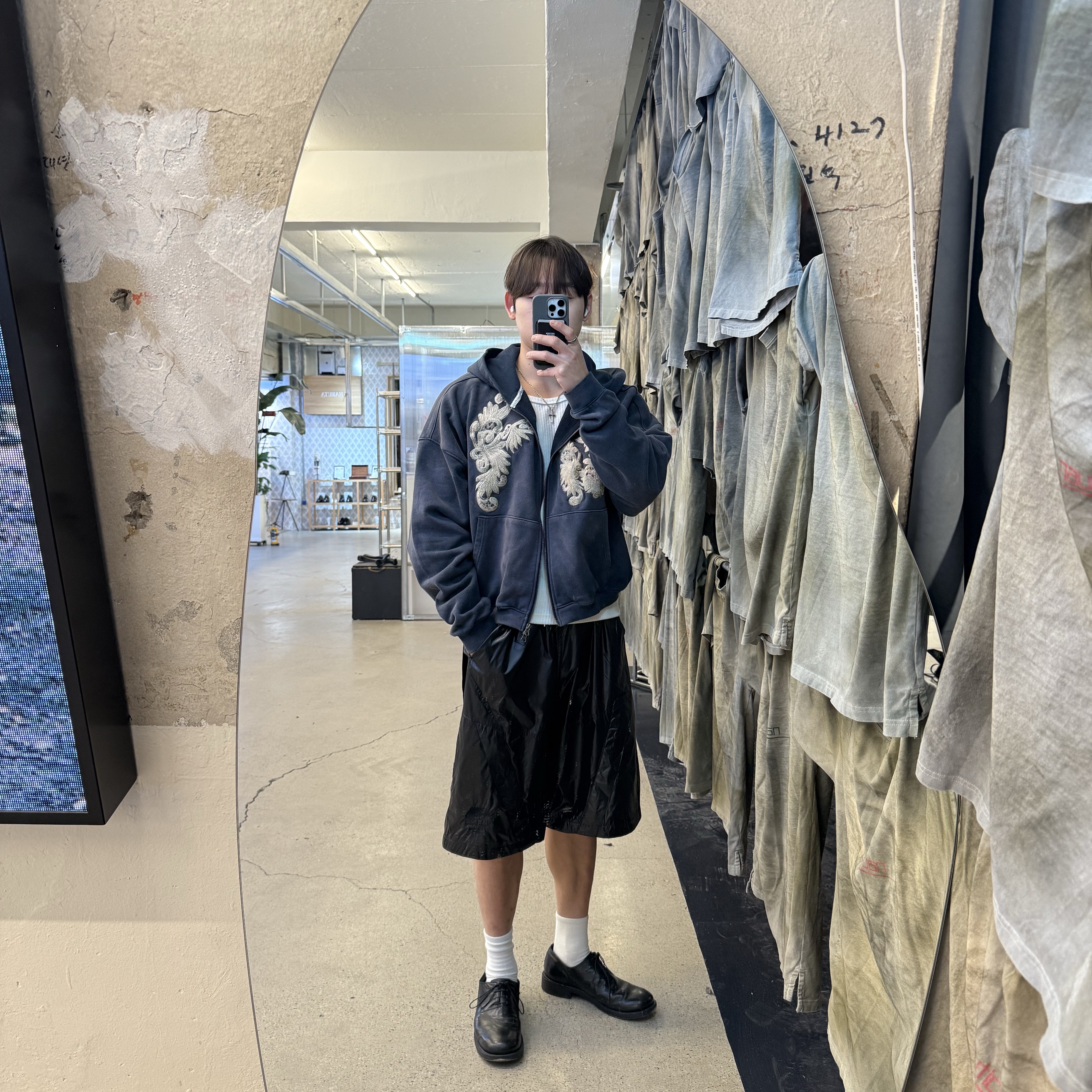 NAUTICA x Undermycar - NTC X UMC UTILITY SHORTS - BLACK 착용 스타일 - 3