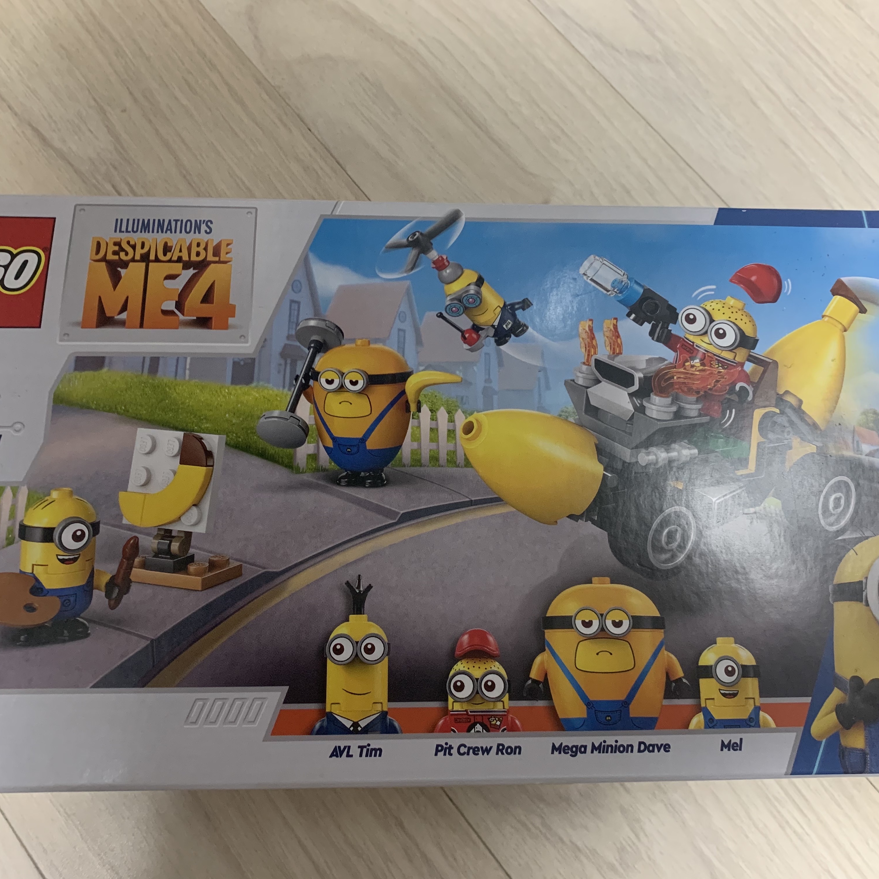 Lego Minions and Banana Car 착용 스타일