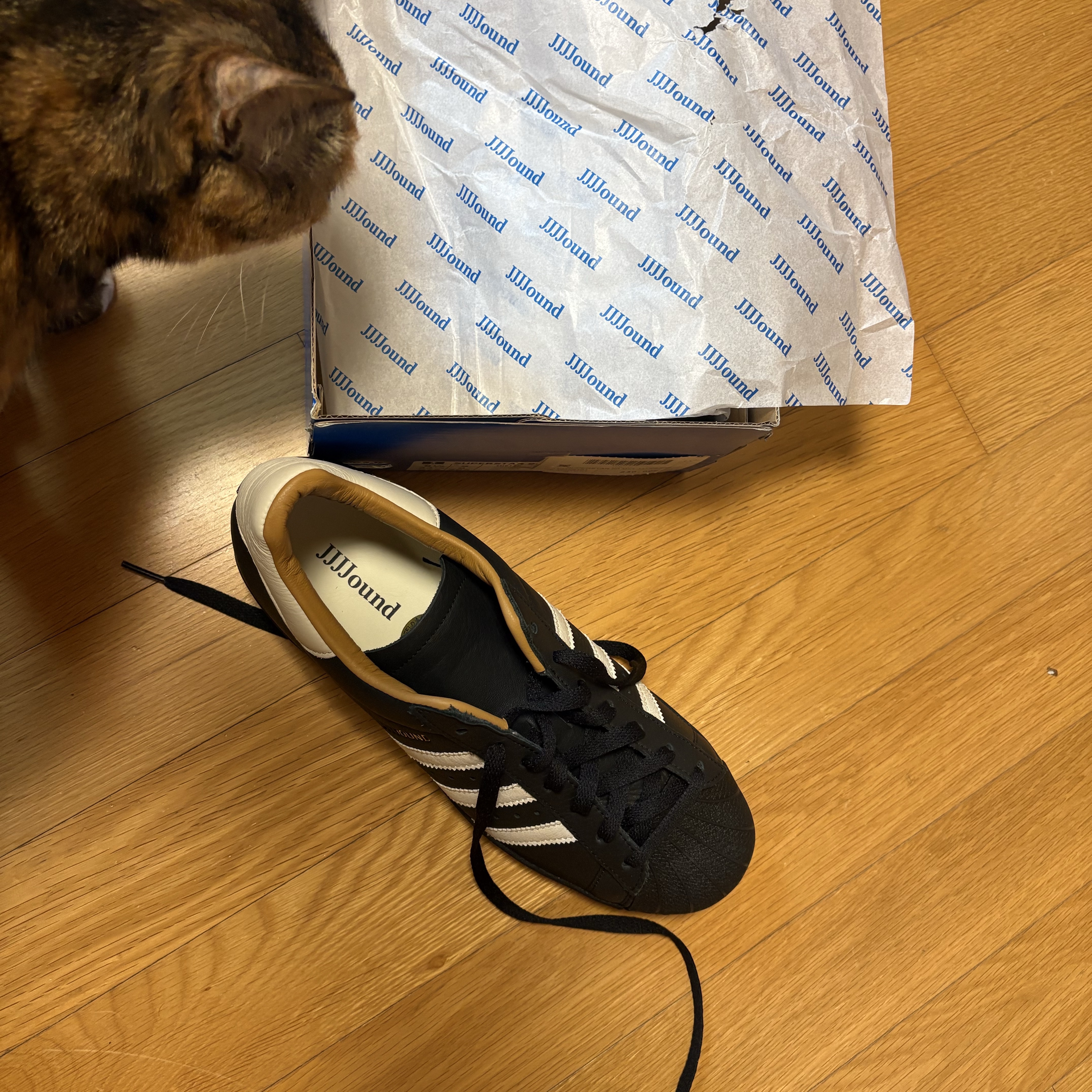 Adidas x JJJJound Superstar 90 Made in Germany Core Black Off White 착용 스타일