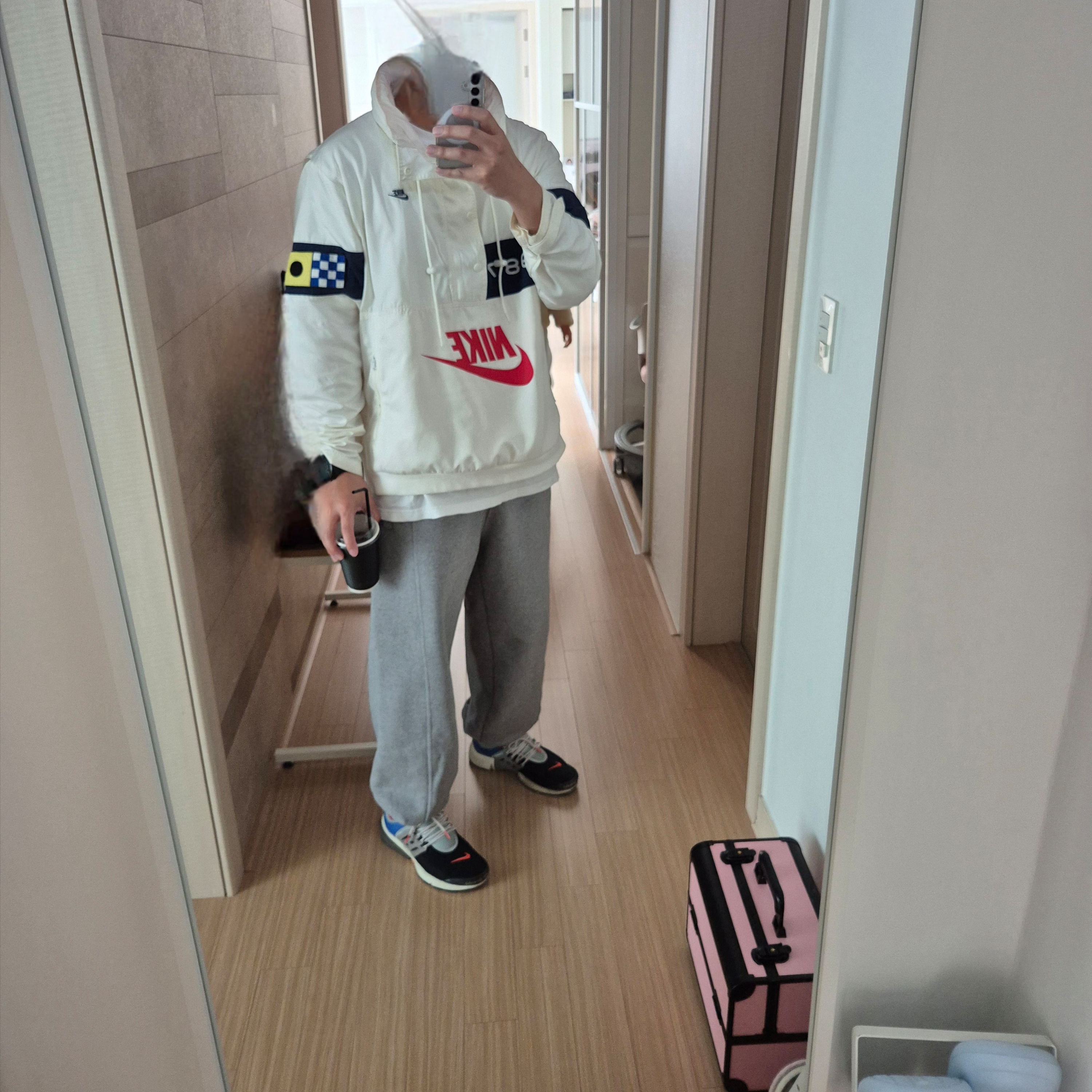 Nike Air Presto PRM Shoe Shop, Nike Reissue Walliwaw Woven Jacket Sail 착용 스타일