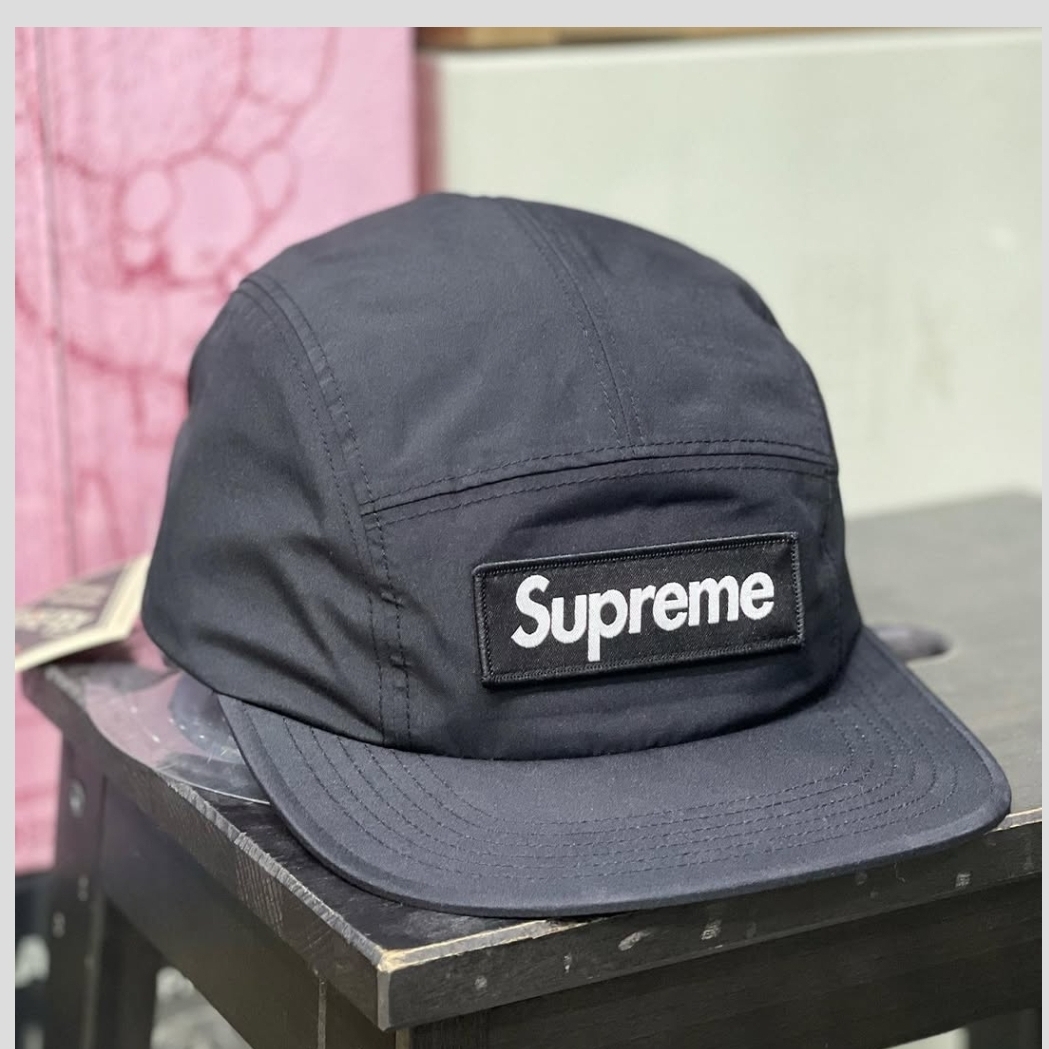 Supreme Gore-Tex Camp Cap Black - 25SS 착용 스타일 - 1