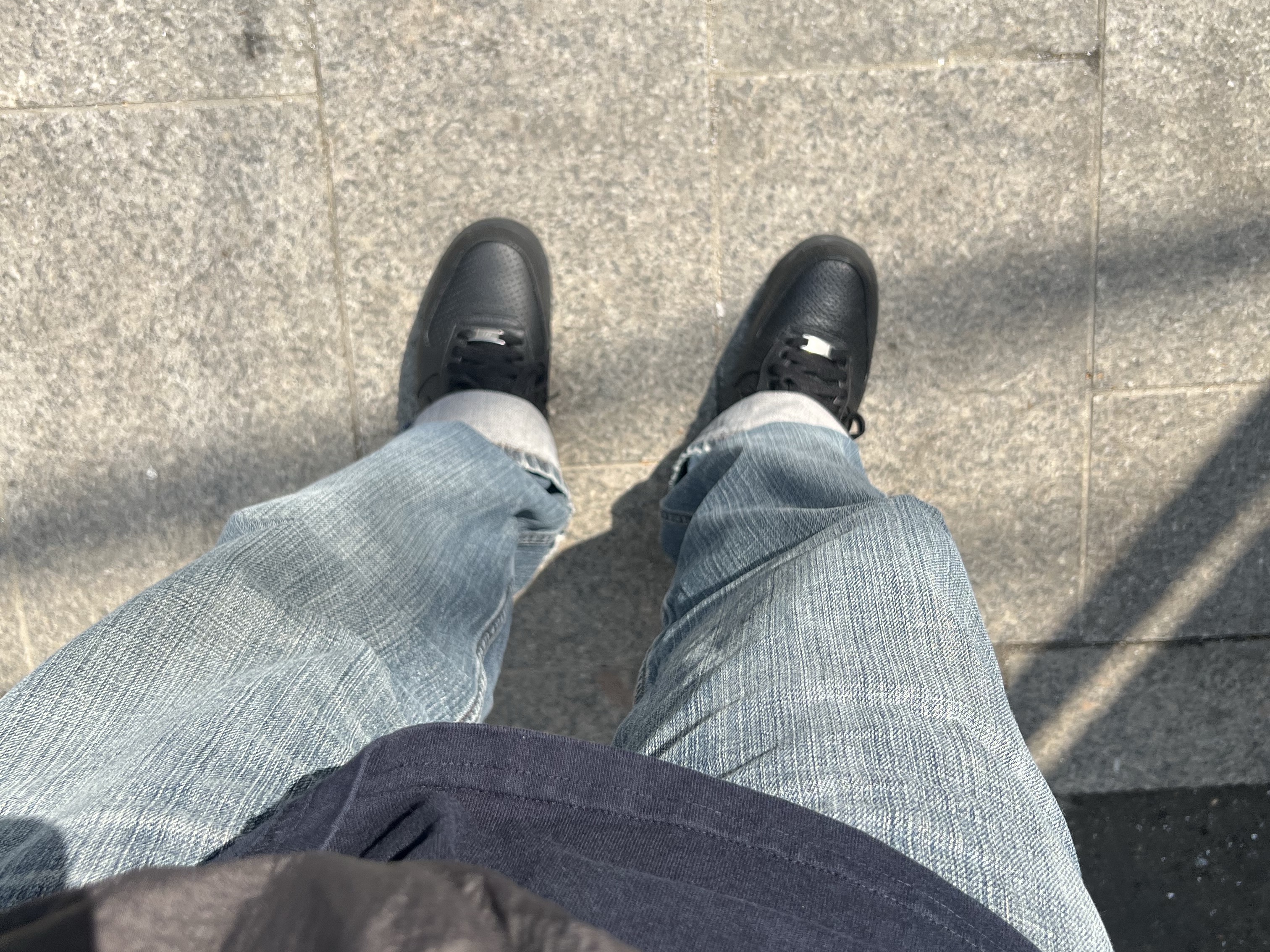 Nike Air Force 1 SP Black 착용 스타일 - 1