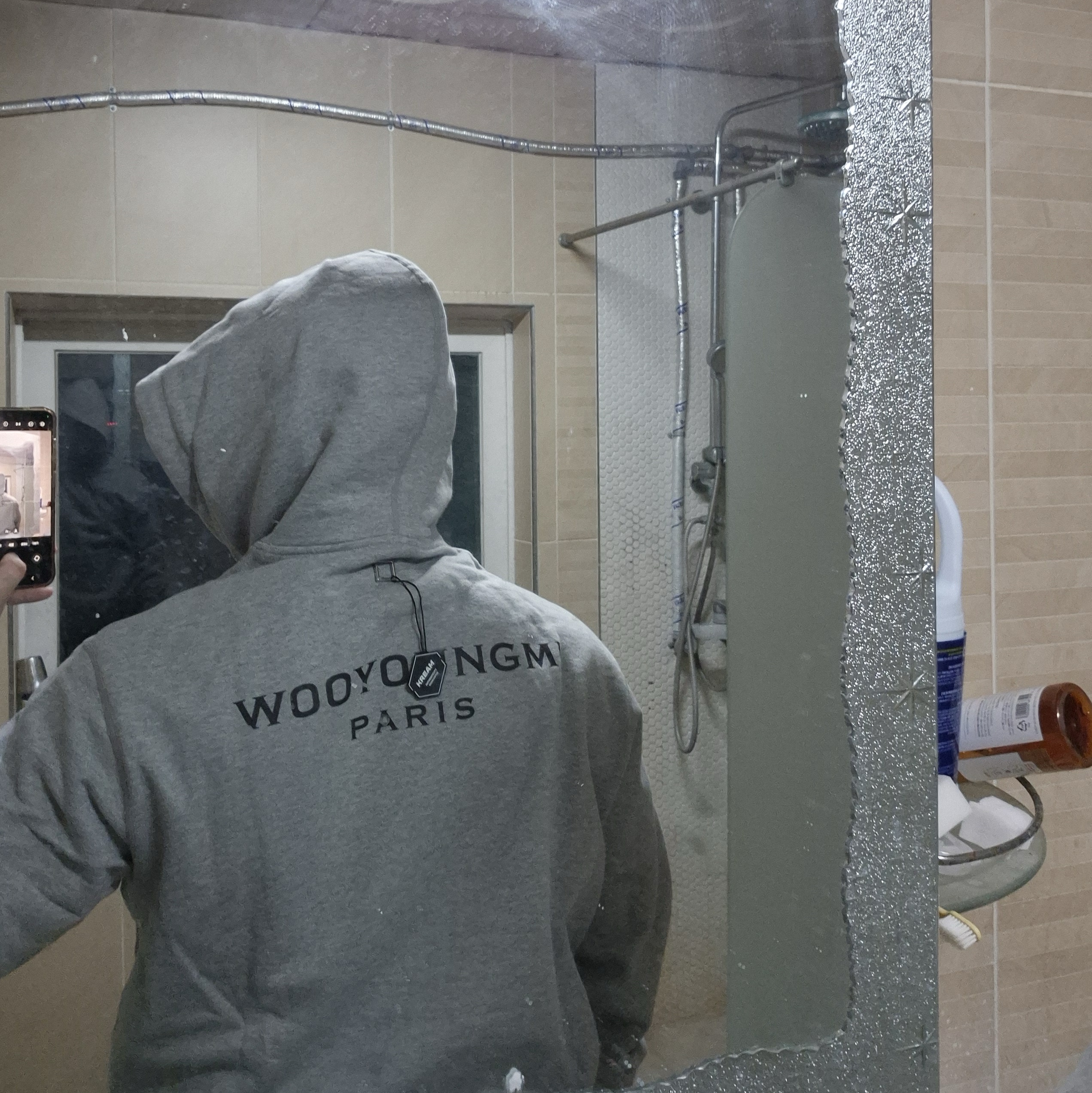 Wooyoungmi Back Logo Hoodie Gray - 24FW 착용 스타일 - 2