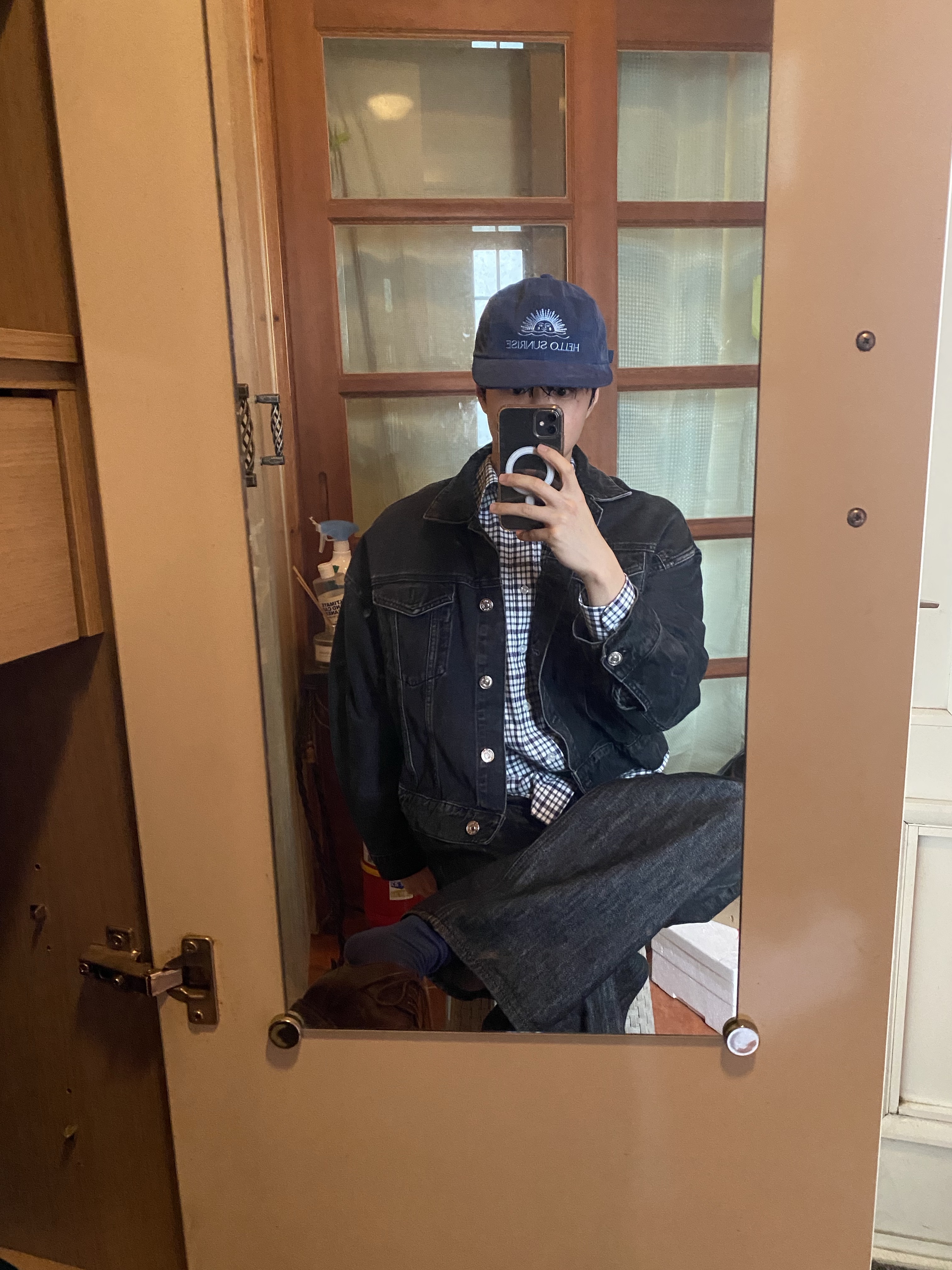 Hello Sunrise Corduroy OG Logo 6Panel Cap Deep Blue 착용 스타일 - 1