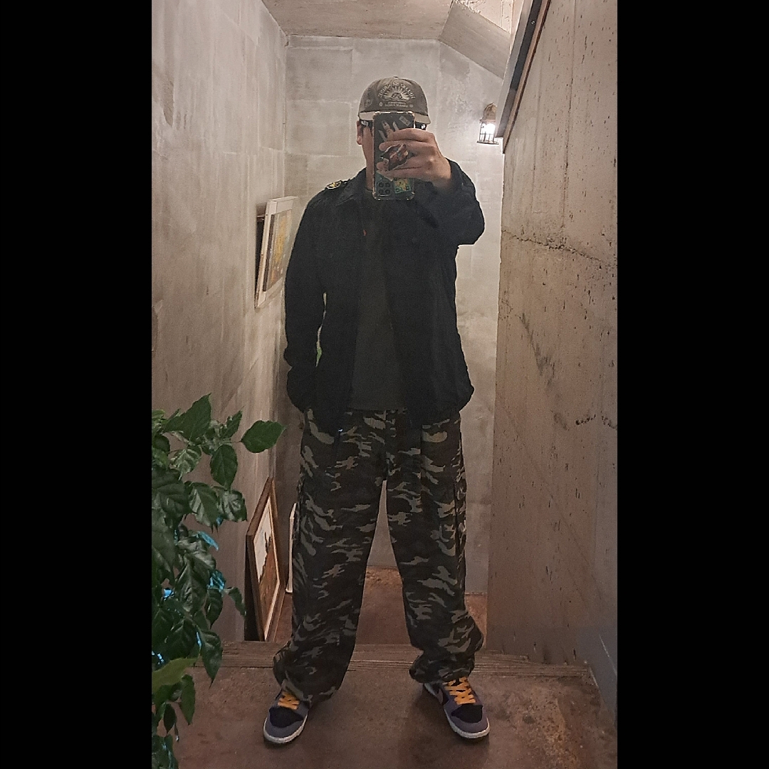 Hello Sunrise Washed HS Arch Logo 6Panel Cap Khaki, Nike SB Dunk Low Pro Trail 착용 스타일