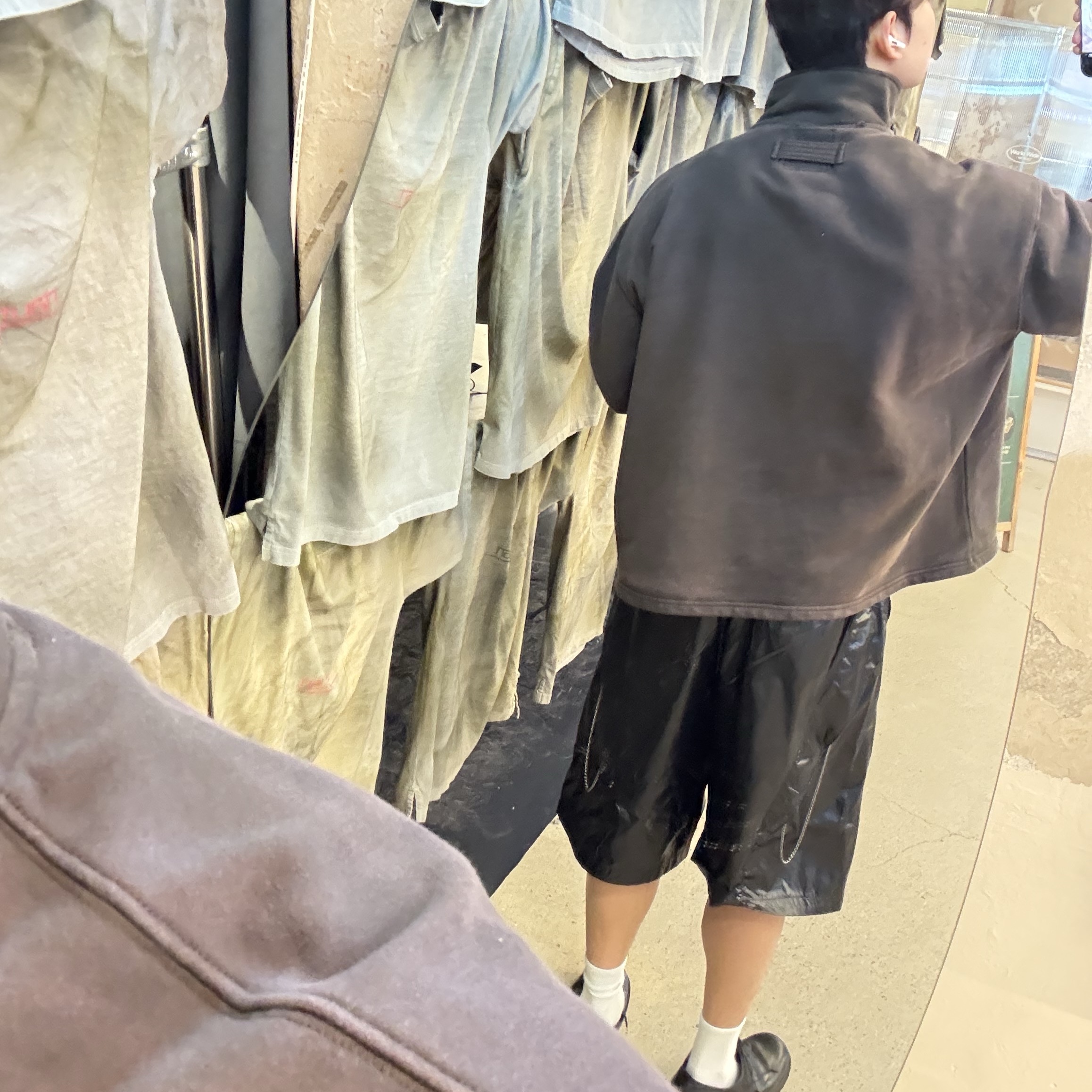 NAUTICA x Undermycar - NTC X UMC UTILITY SHORTS - BLACK 착용 스타일 - 3
