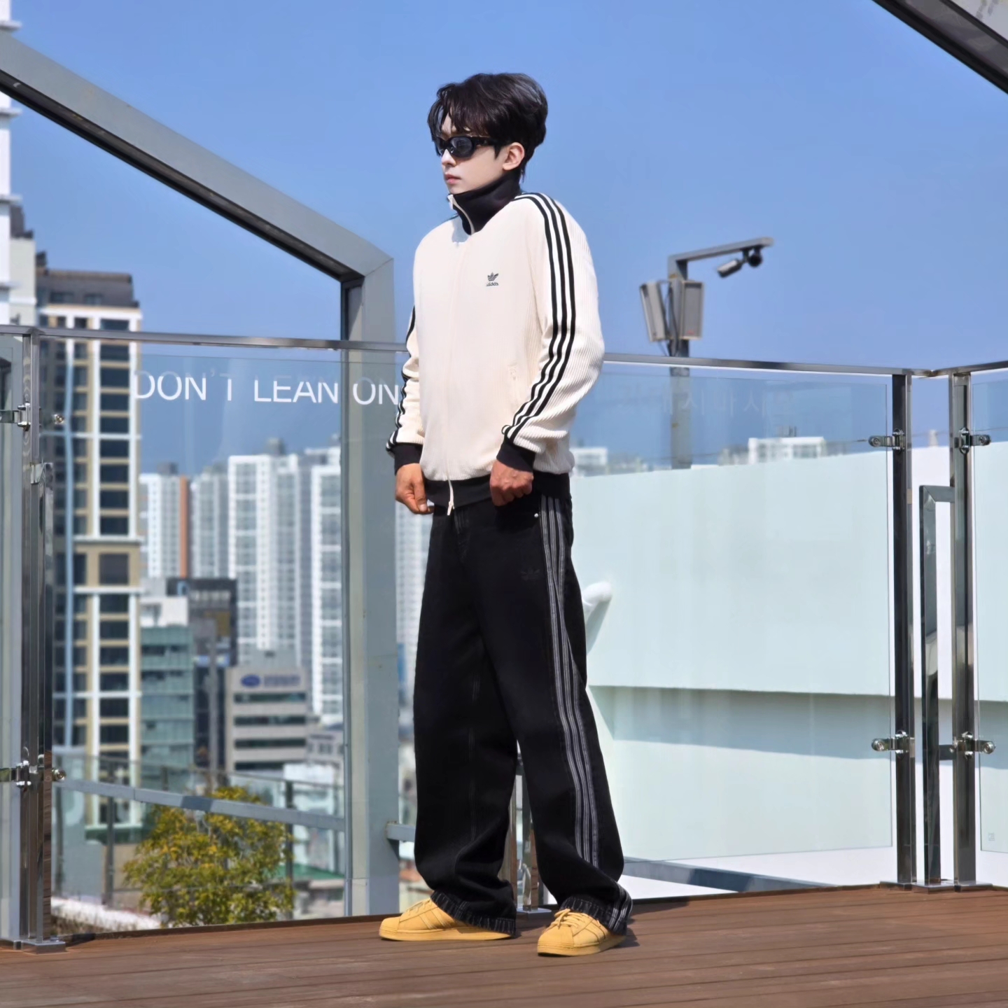 Adidas Waffle Beckenbauer Track Top Wonder White - KR Sizing, Adidas Waffle Beckenbauer Track Top Wonder White - KR Sizing 착용 스타일 - 1