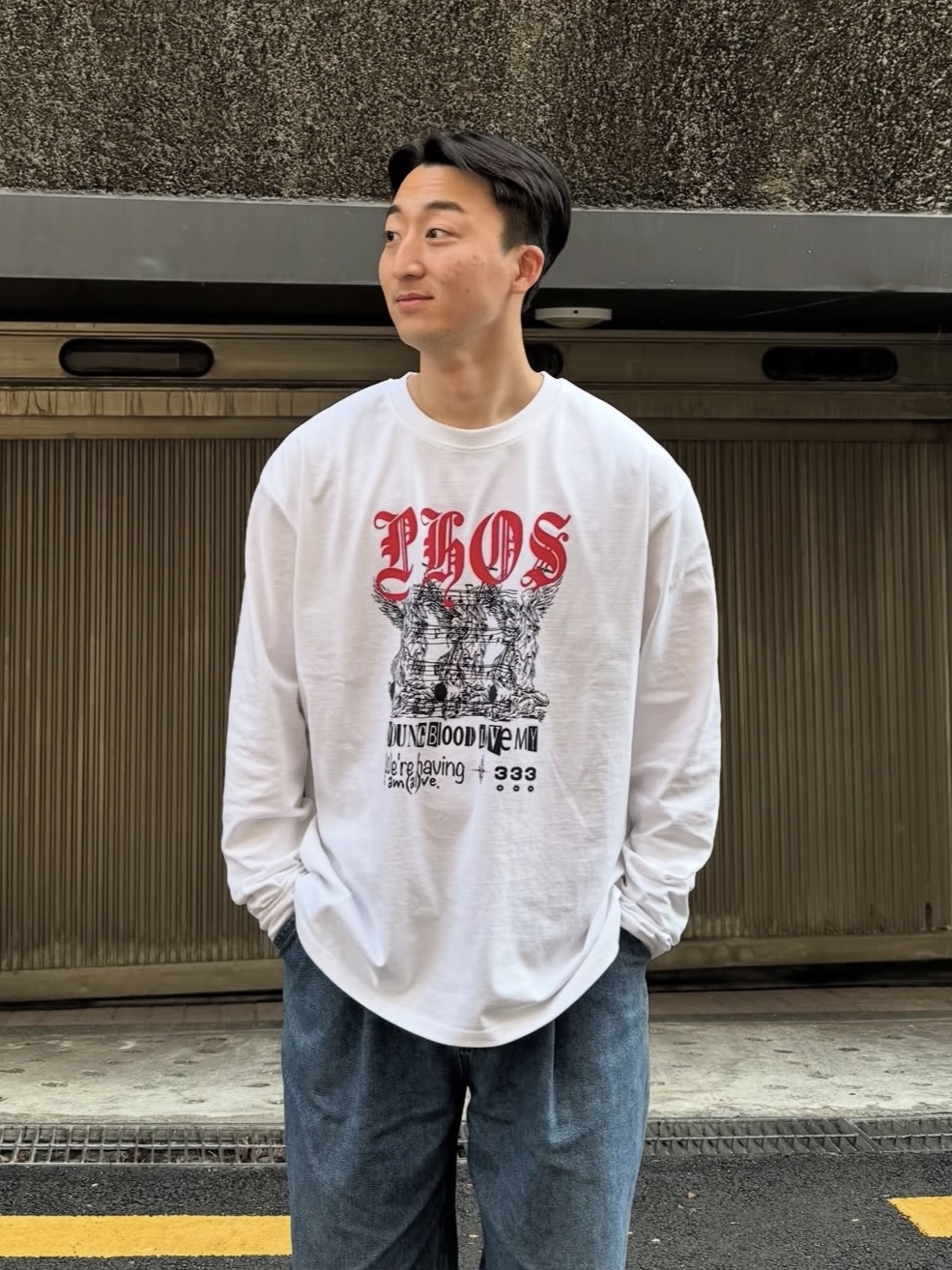 PHOS333 Hazzard 002 Michael Long Sleeve White, PHOS333 Hazzard 002 Michael Long Sleeve Black 착용 스타일 - 3