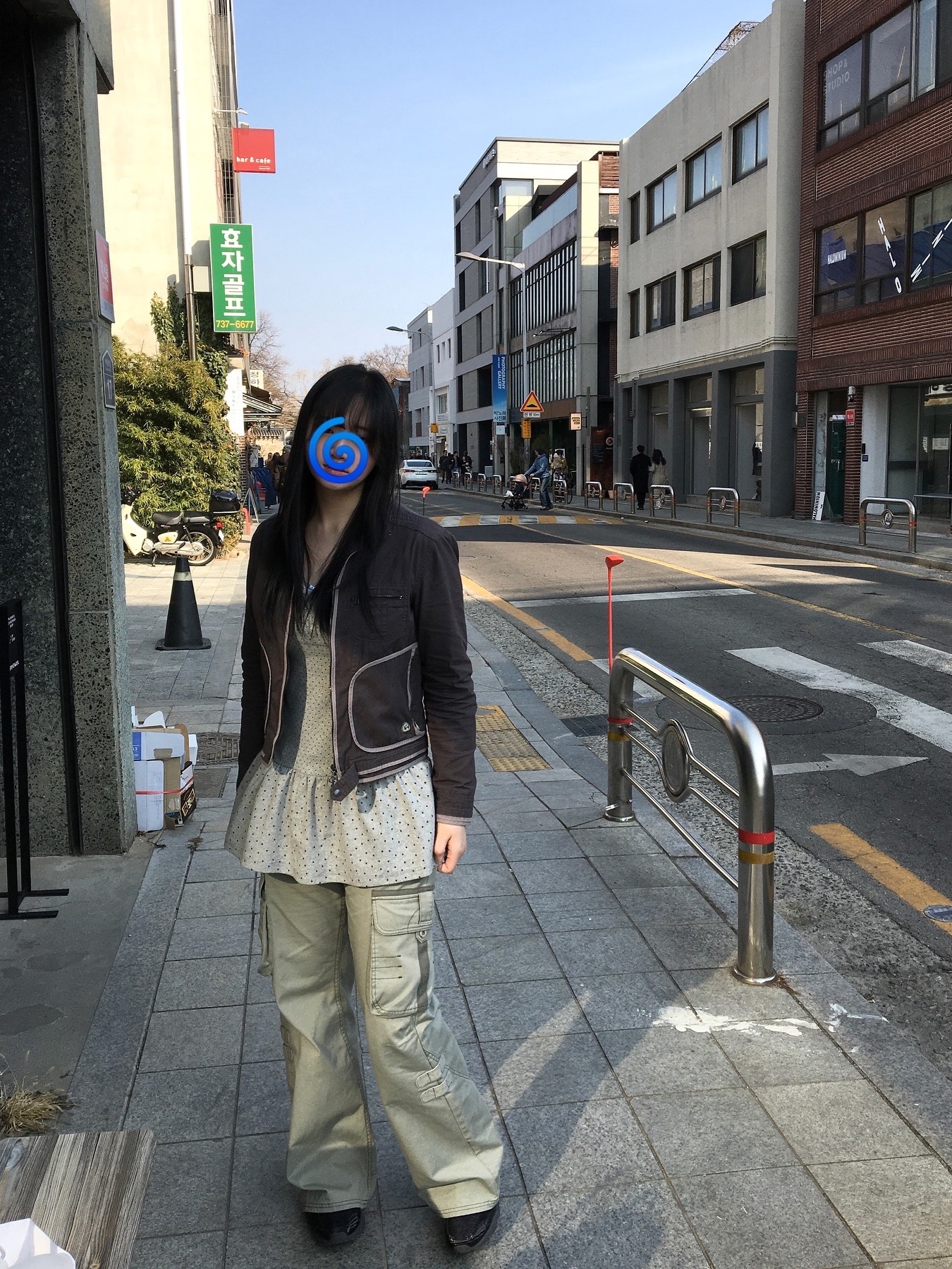 아식스 젤 누노비키 블랙 옵시디언 그레이 착용 스타일 - 1