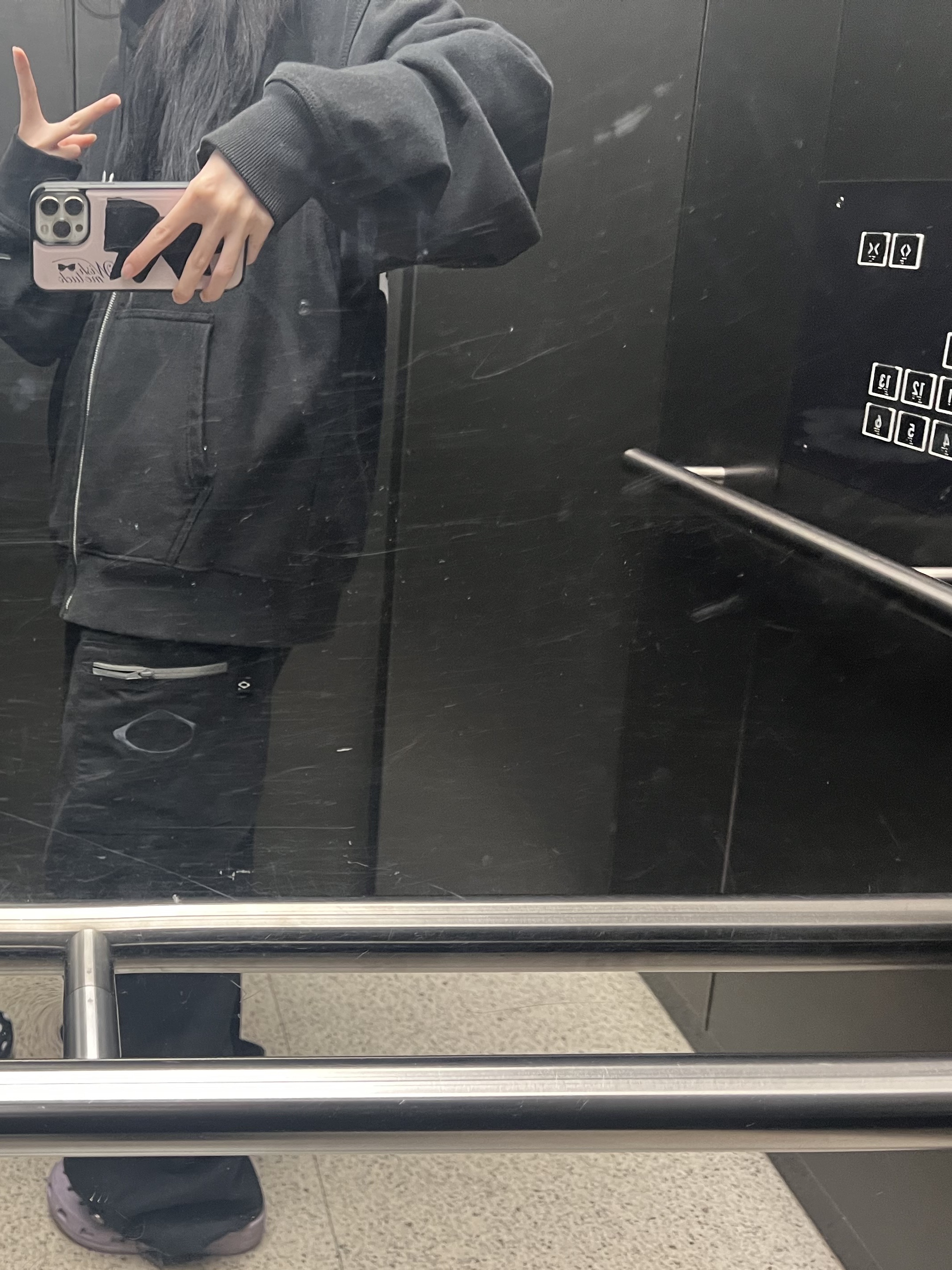 (W) UGG Classic Ultra Mini Boots Black, Adidas Adicolor Classics Firebird Track Pants Night Indigo - US Sizing 착용 스타일 - 3