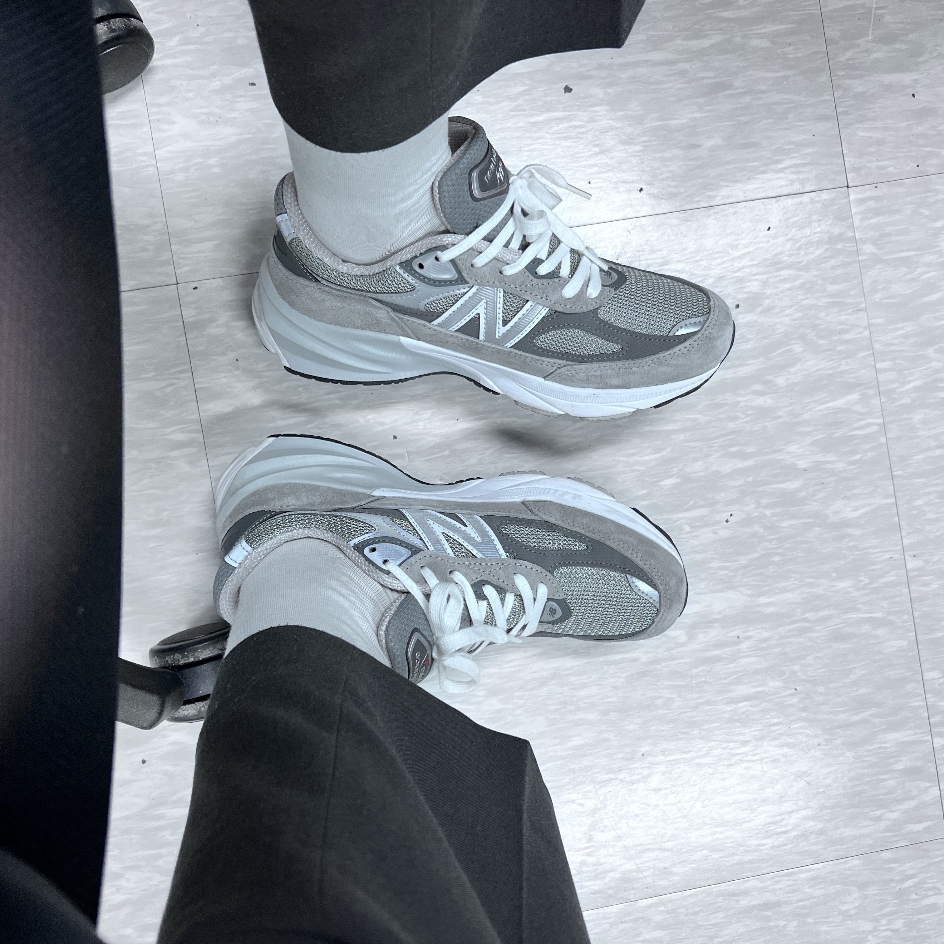 New Balance 990v6 Made in USA Grey - D Standard 착용 스타일