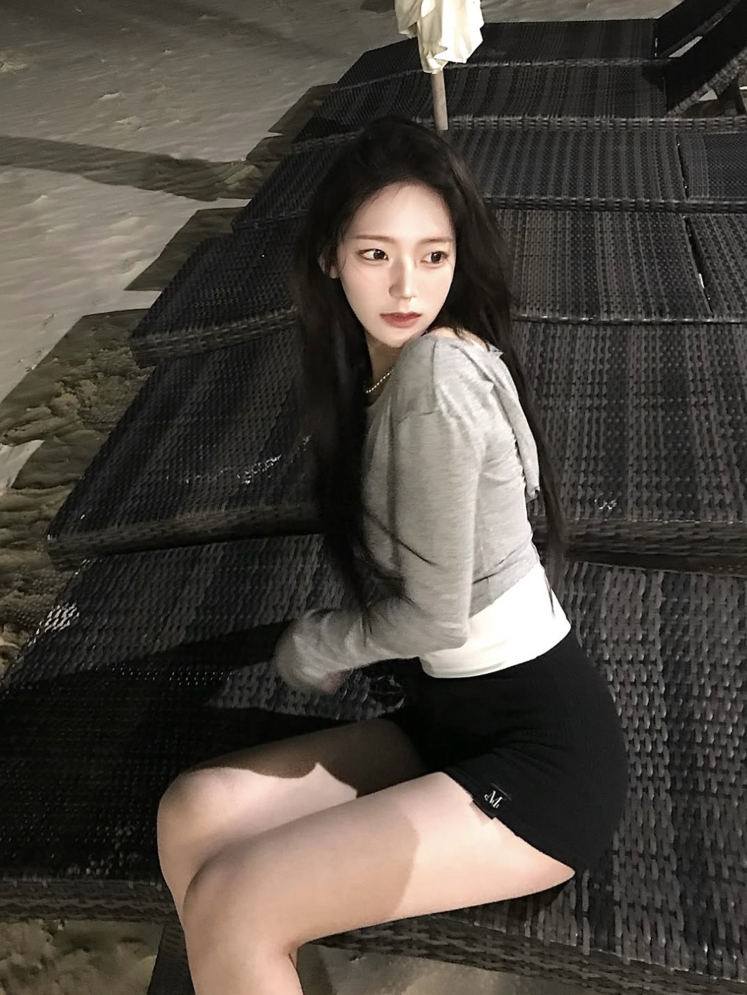 무센트 포레 플리스 마이크로 팬츠 블랙 착용 스타일 - 4