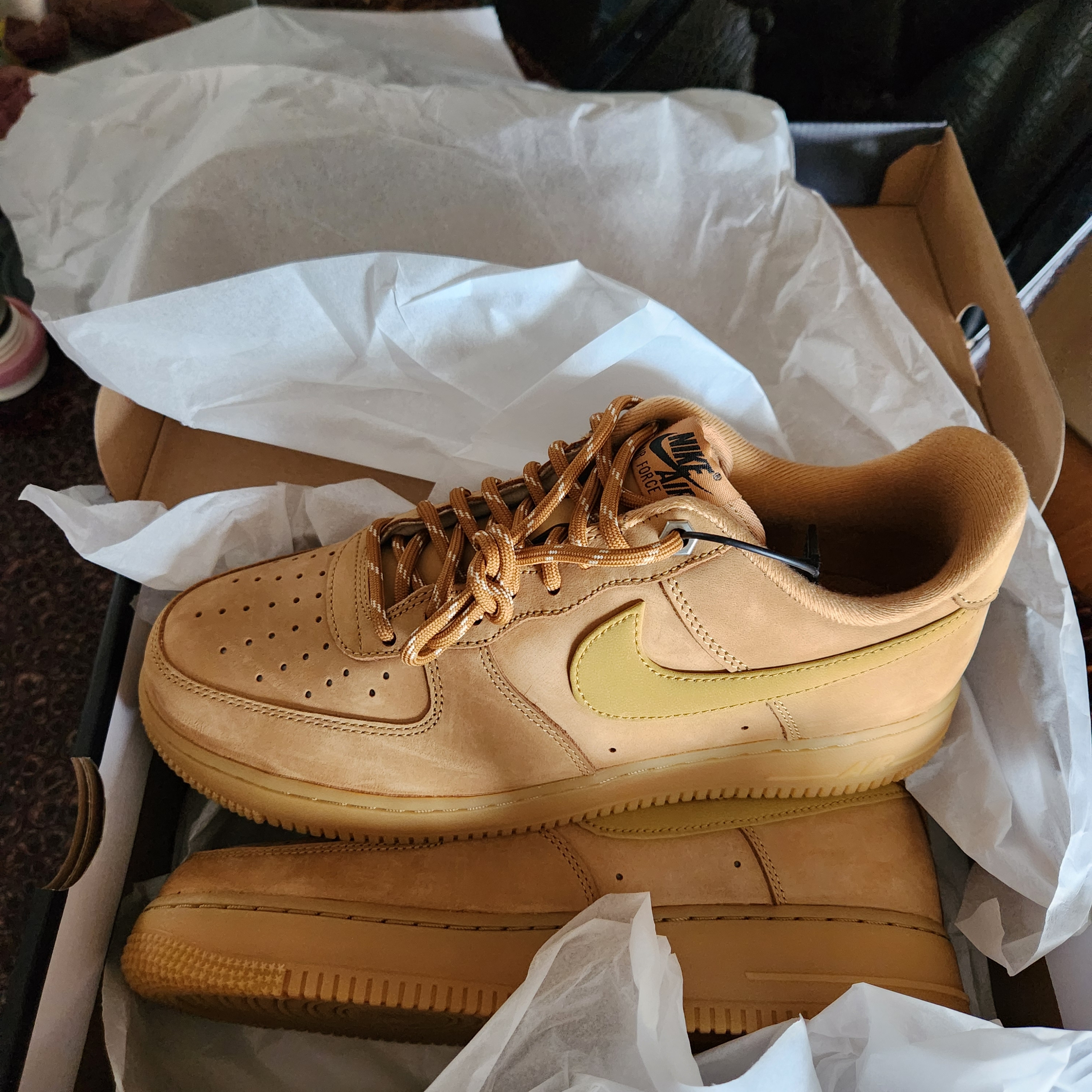 Nike Air Force 1 '07 WB Flax 착용 스타일 - 3