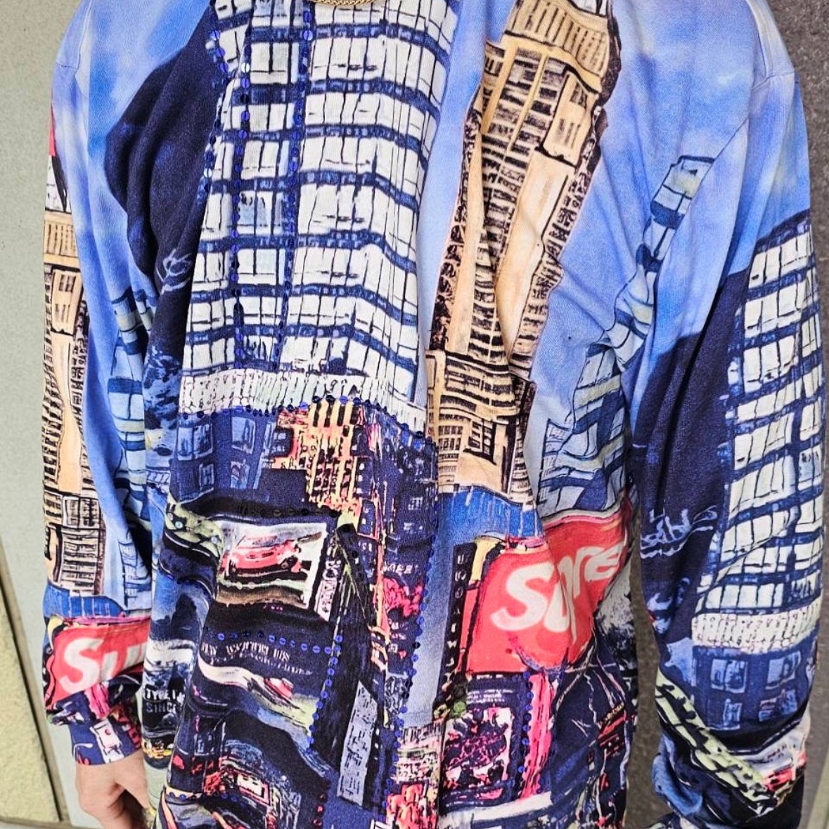 Supreme Skyline Sequin L/S Top Day - 25SS 착용 스타일