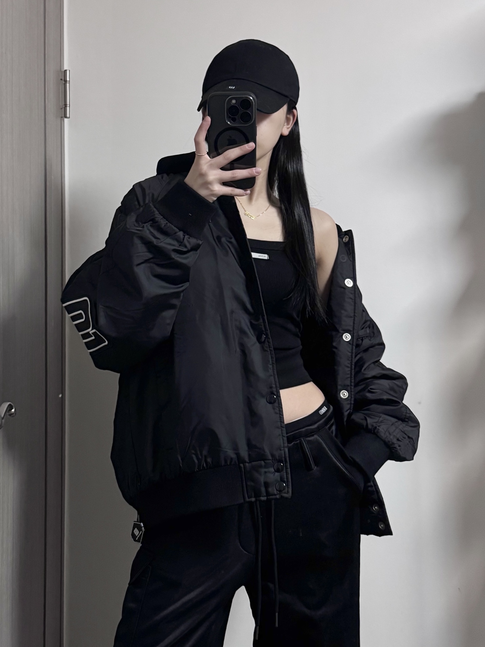 Yeezy Gap Engineered By Balenciaga Logo Cap Black, Supreme Hooded Stadium Jacket Black - 24SS 착용 스타일 - 1