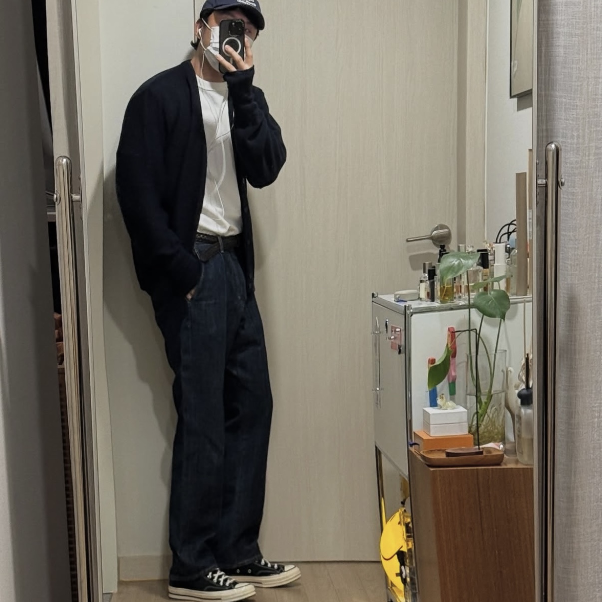 Converse Chuck 70 Hi Black 착용 스타일 - 3