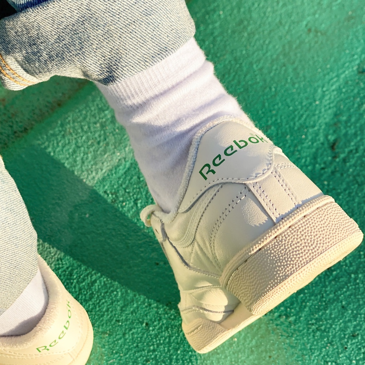 Reebok Club C 85 Vintage Chalk Green 착용 스타일