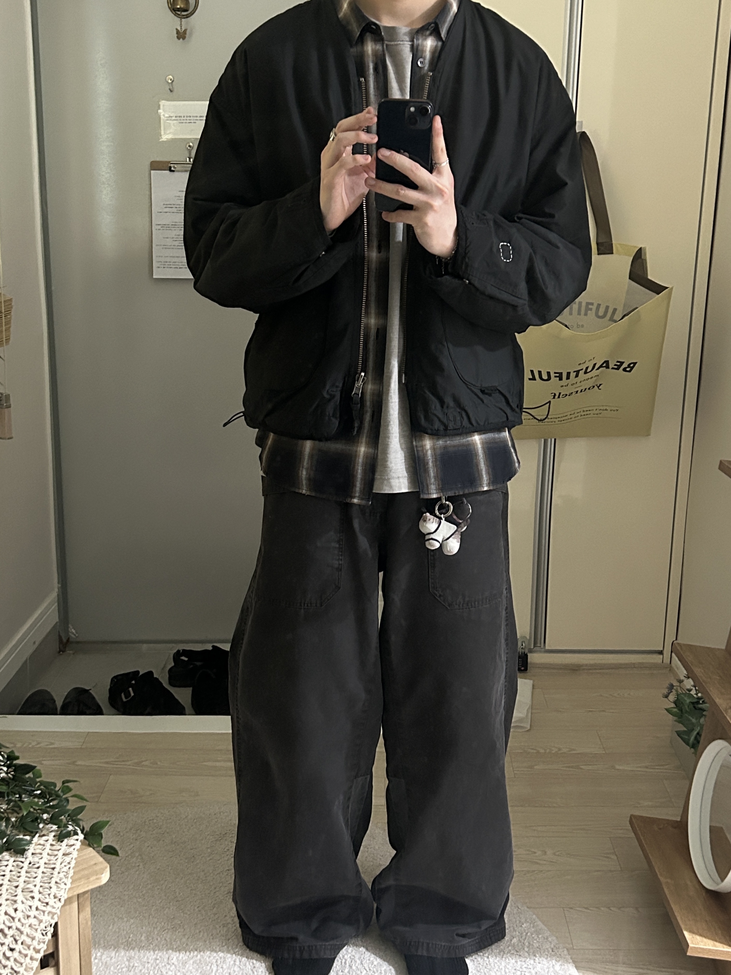 Polyteru HANK Reversible Liner Jacket Used Black, Polyteru Heavy Front Cargo Pajama Charcoal 착용 스타일 - 2