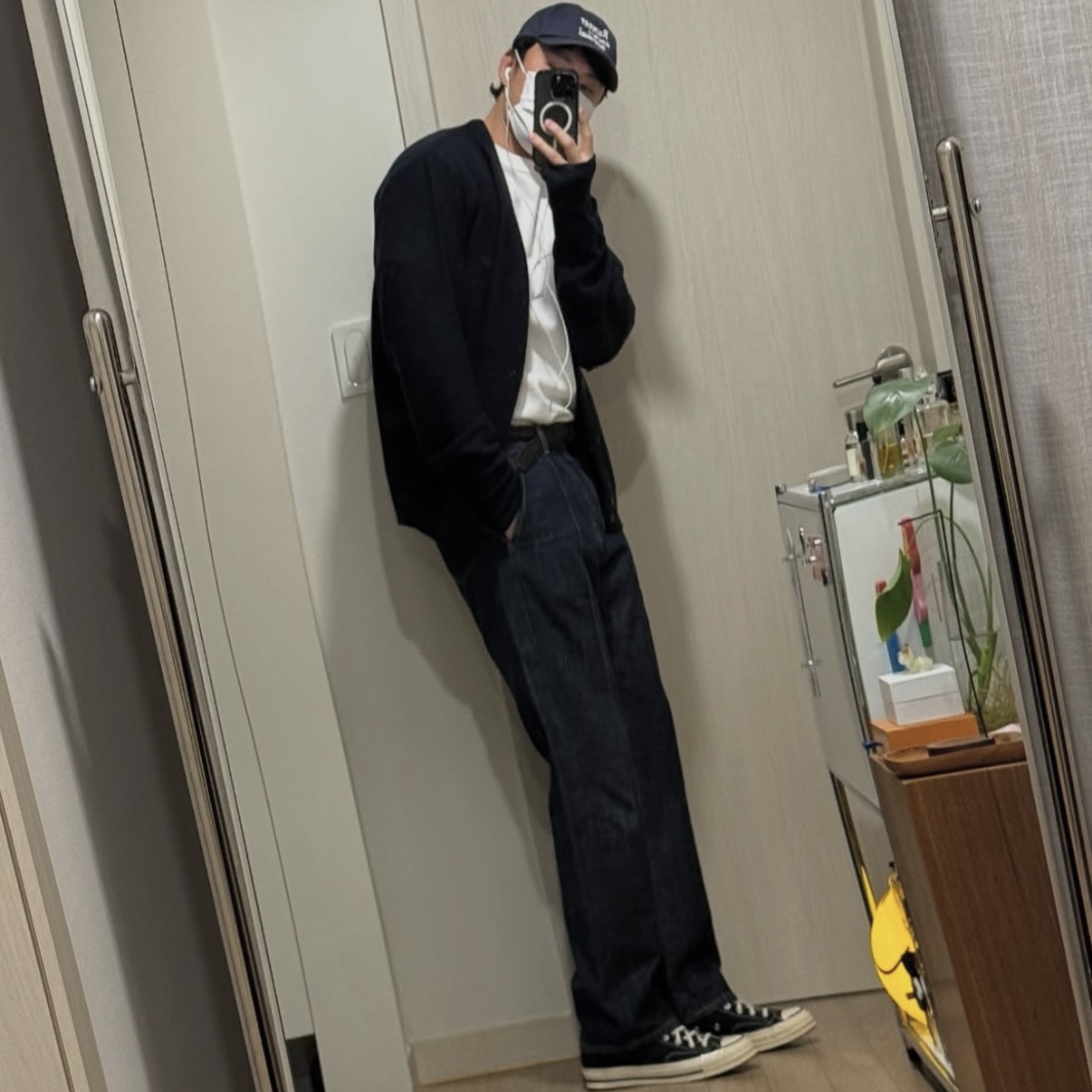 Converse Chuck 70 Hi Black 착용 스타일 - 2