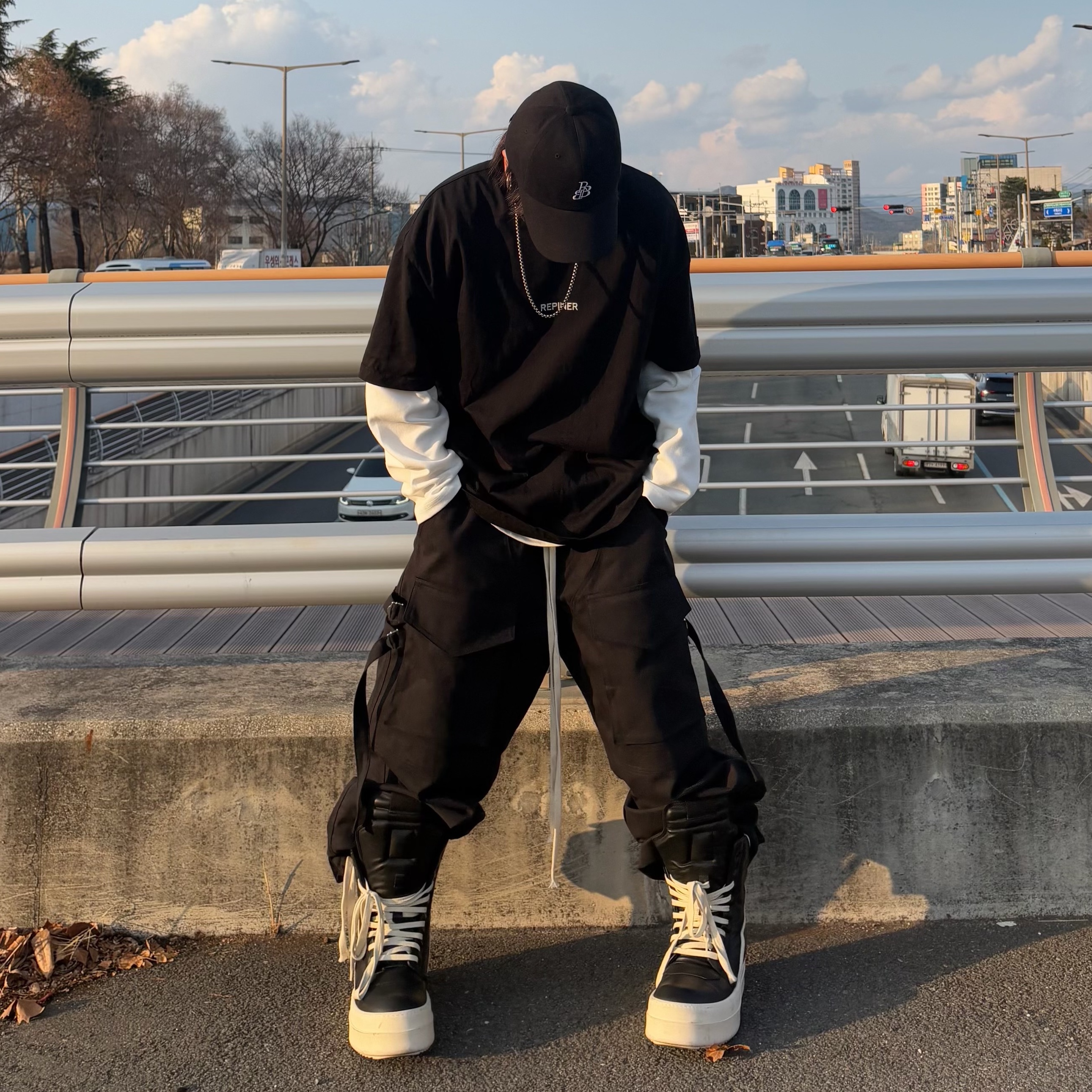 Rick Owens Mega Bumper Geobasket Black Milk 착용 스타일 - 1
