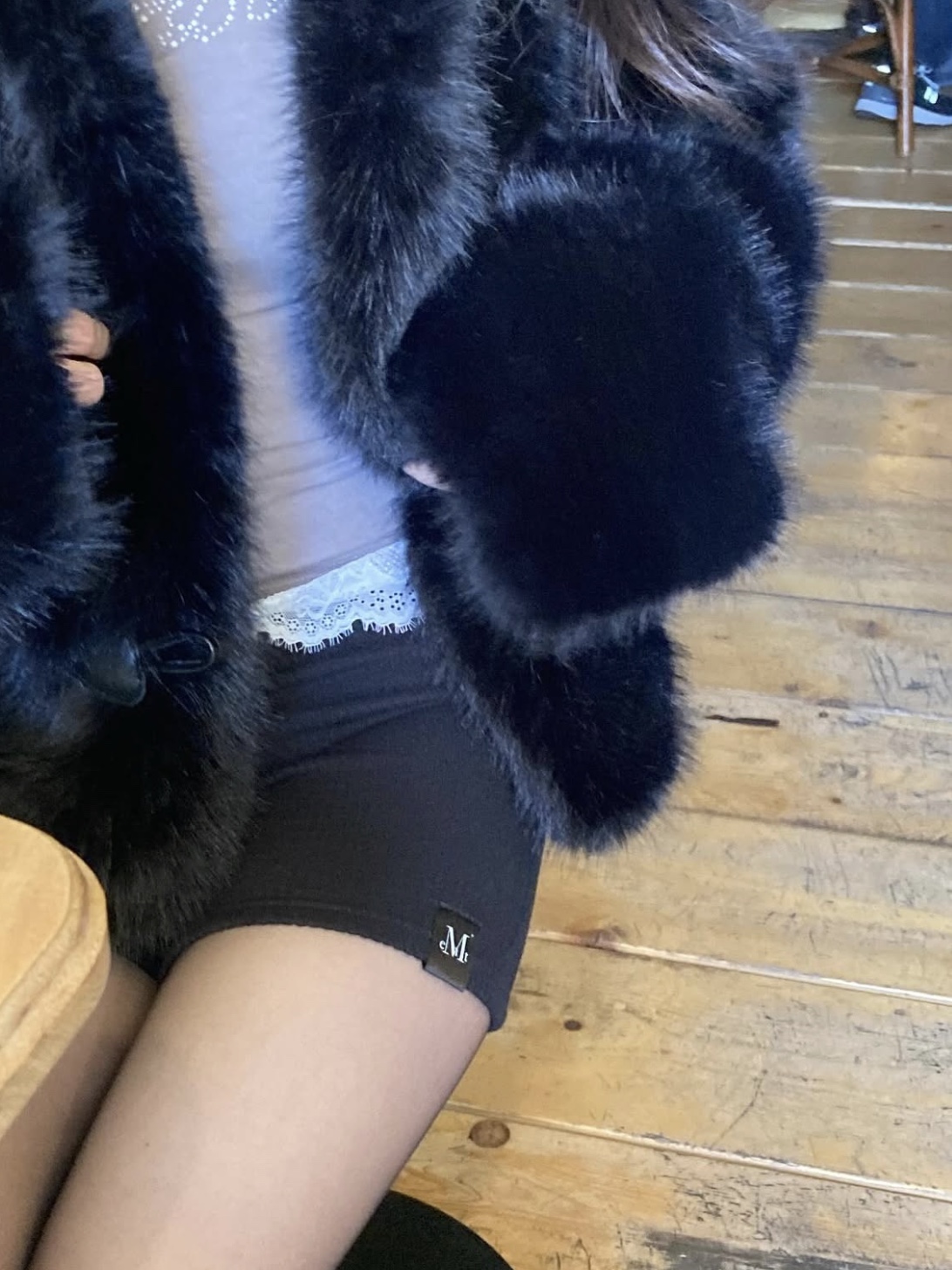 MUCENT Pore Fleece Micro Pants Black 착용 스타일 - 1