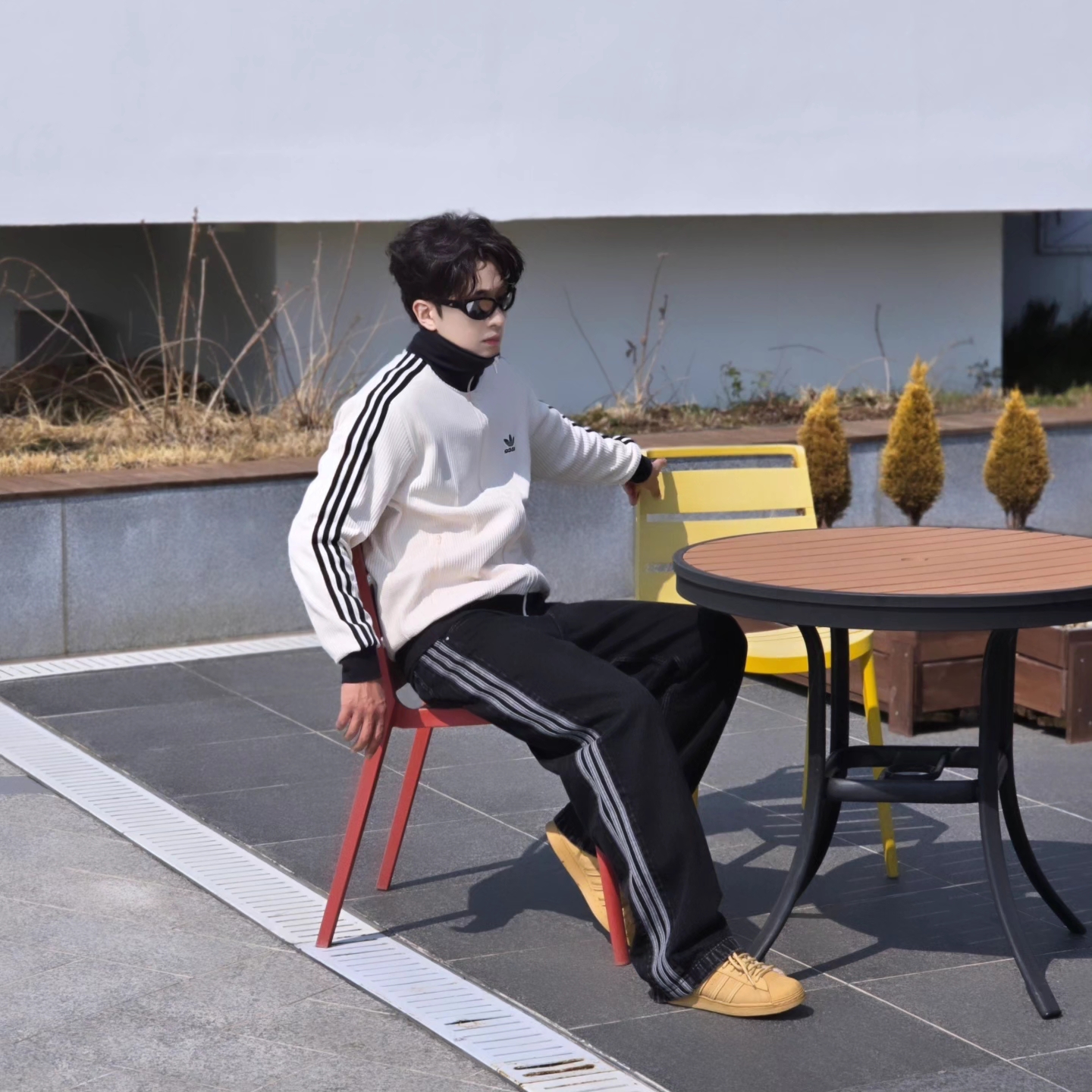 Adidas Waffle Beckenbauer Track Top Wonder White - KR Sizing, Adidas Waffle Beckenbauer Track Top Wonder White - KR Sizing 착용 스타일 - 1