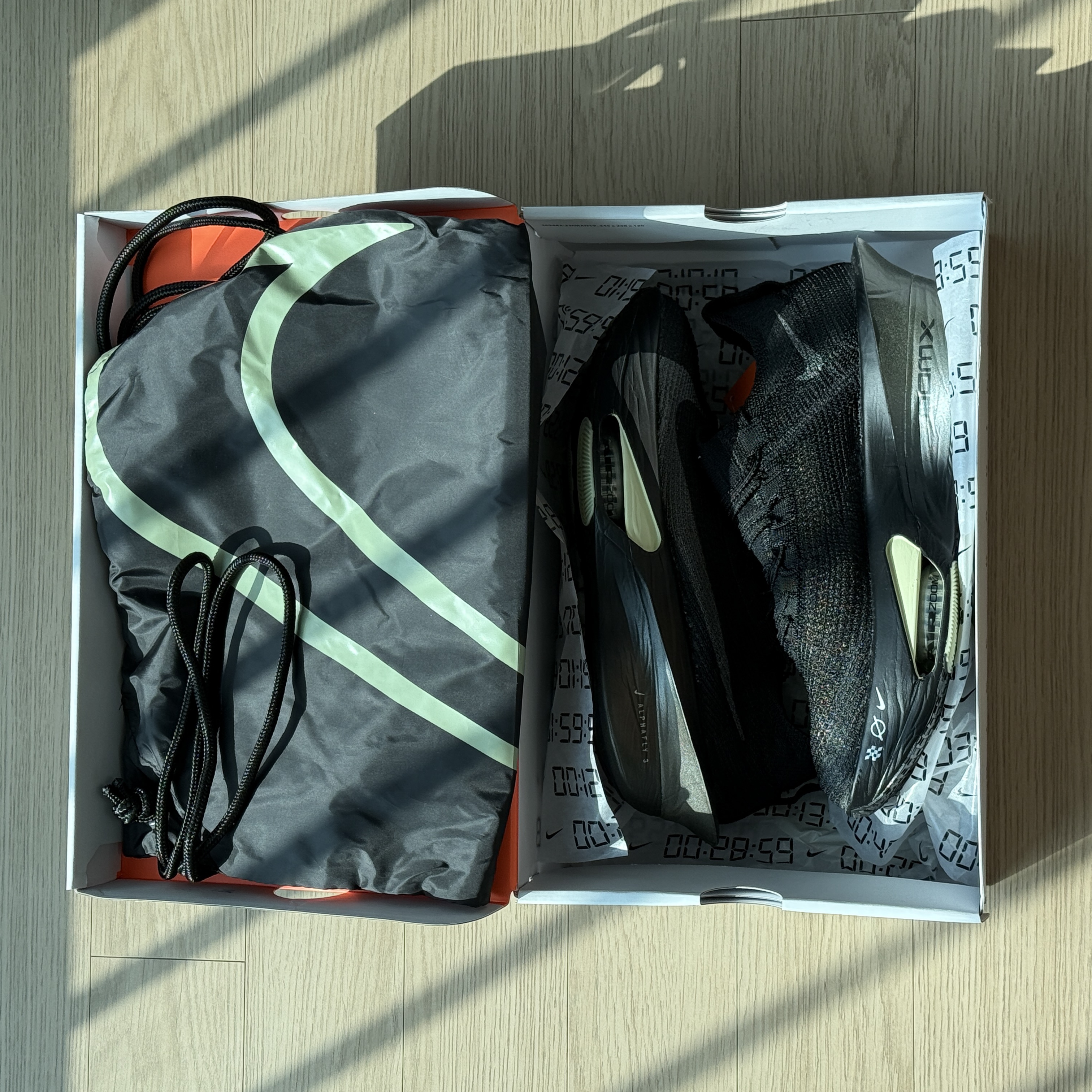 Nike Air Zoom Alphafly Next% 3 Black Olive Aura 착용 스타일 - 3