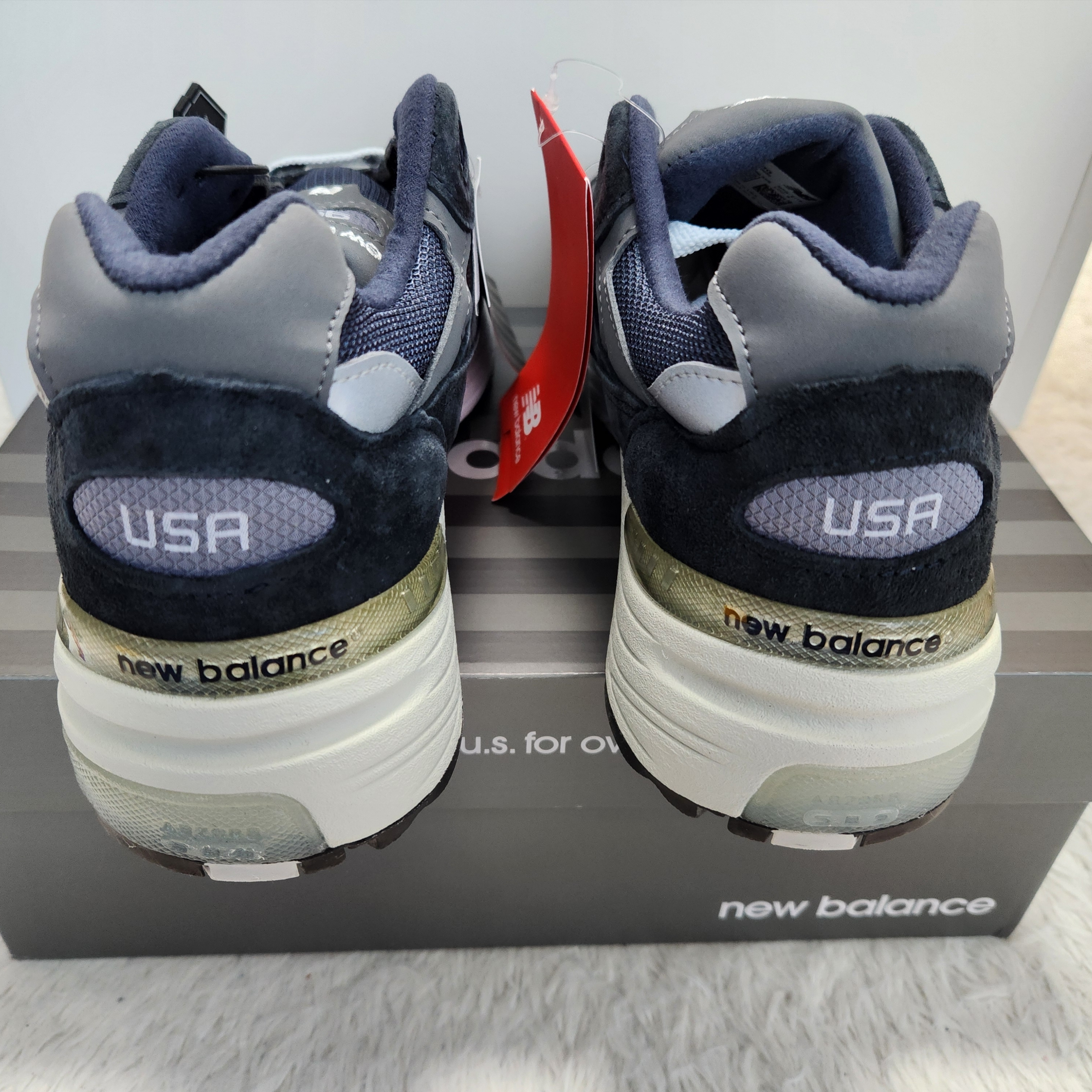 New Balance 992 Made in USA Navy 착용 스타일