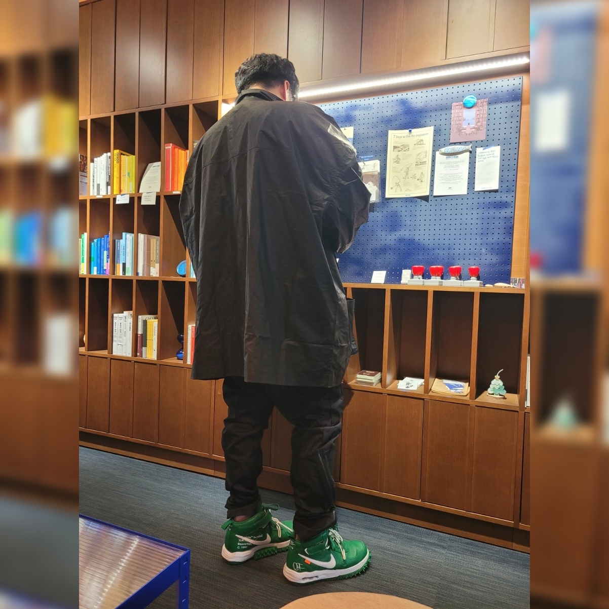 Yeezy Gap Coated Cotton Light Parka Black, Nike x Undercover NRG TC Pants Black - Asia 착용 스타일 - 1