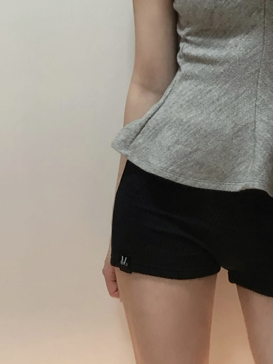 MUCENT Pore Fleece Micro Pants Black 착용 스타일 - 1