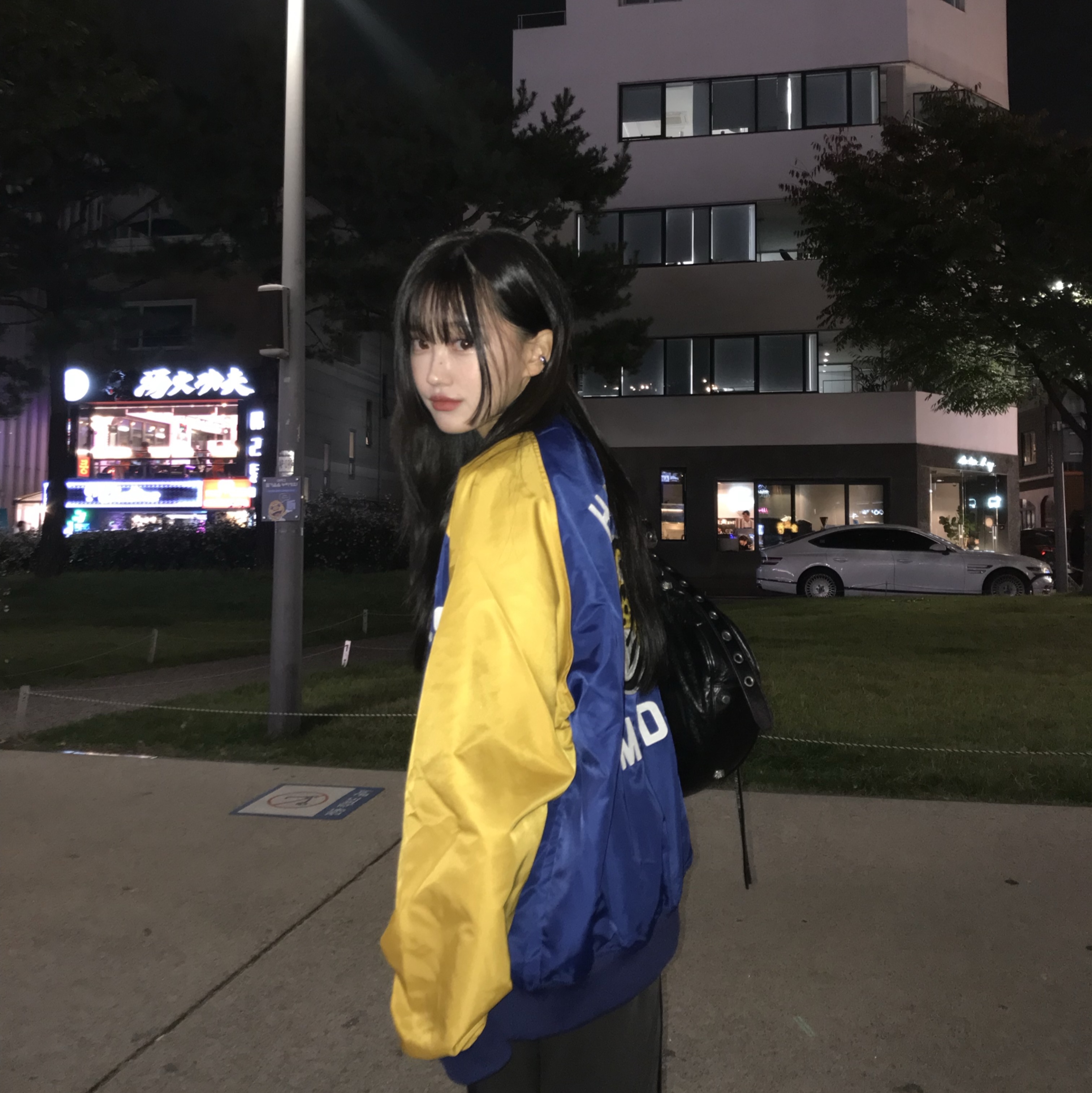 Human Made Nylon Stadium Jacket Blue 착용 스타일 - 4