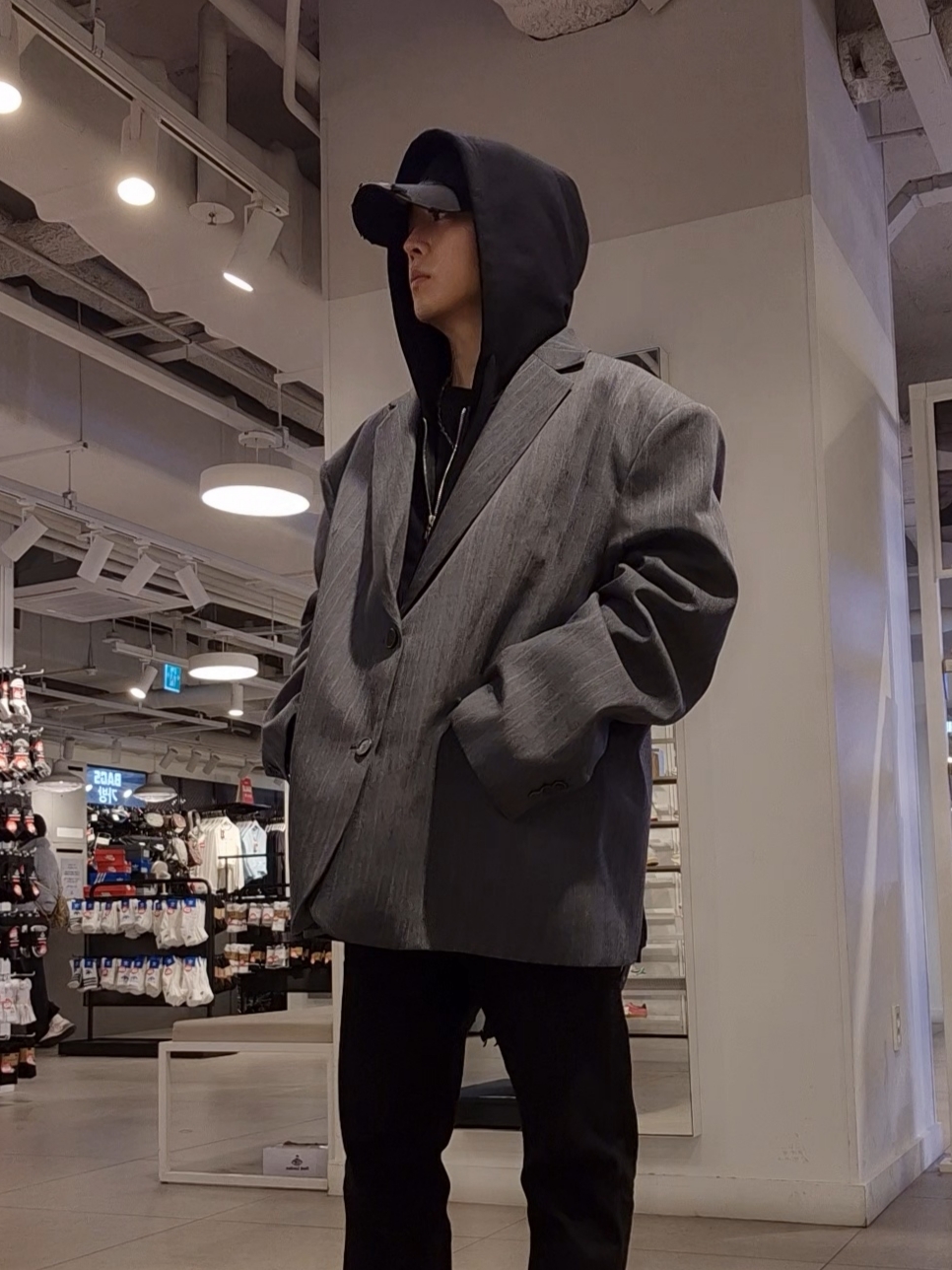 Civision by CSC Distressed Plain Cap, Balenciaga Hike Sneaker Black 착용 스타일 - 1