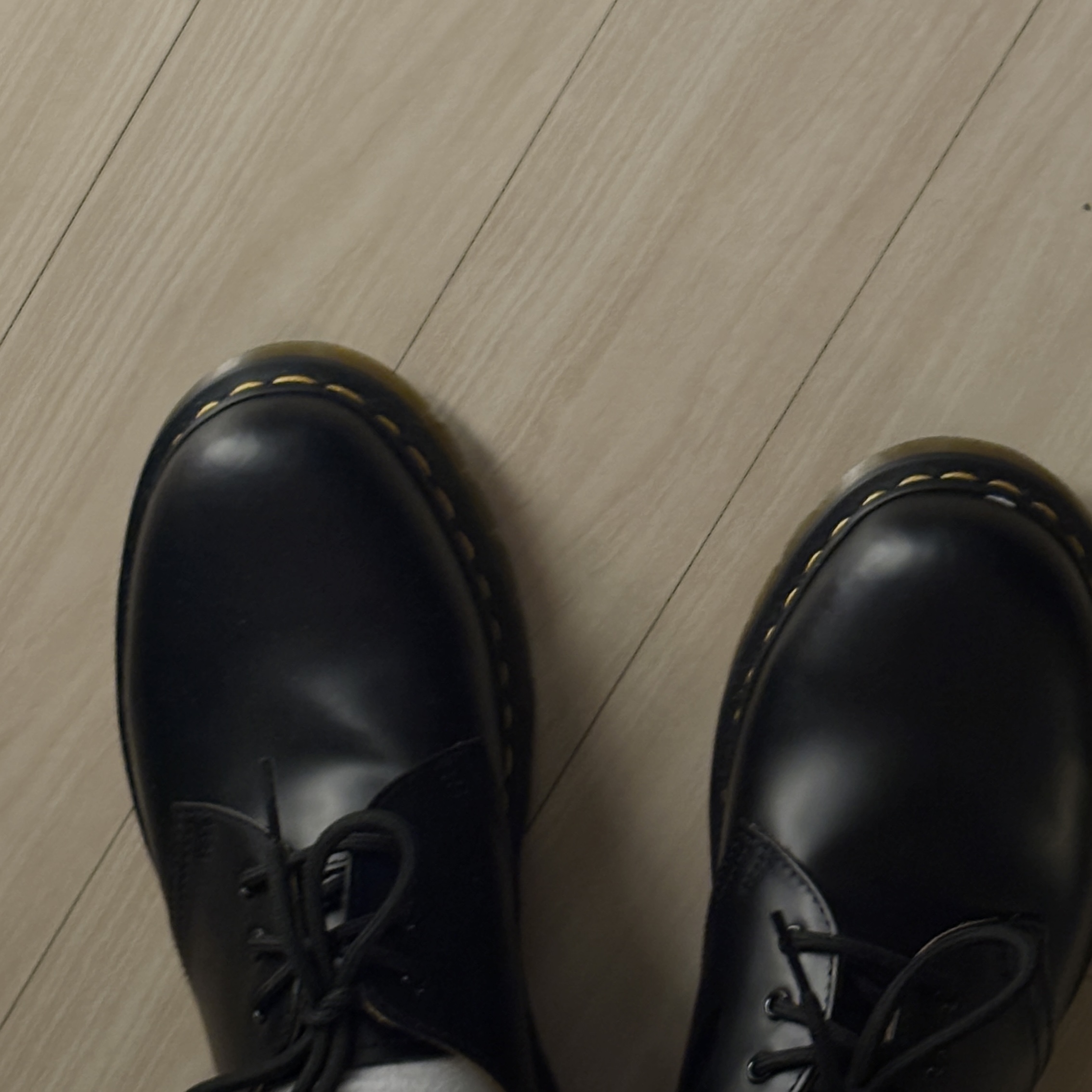 Dr. Martens 1461 Smooth Black 착용 스타일