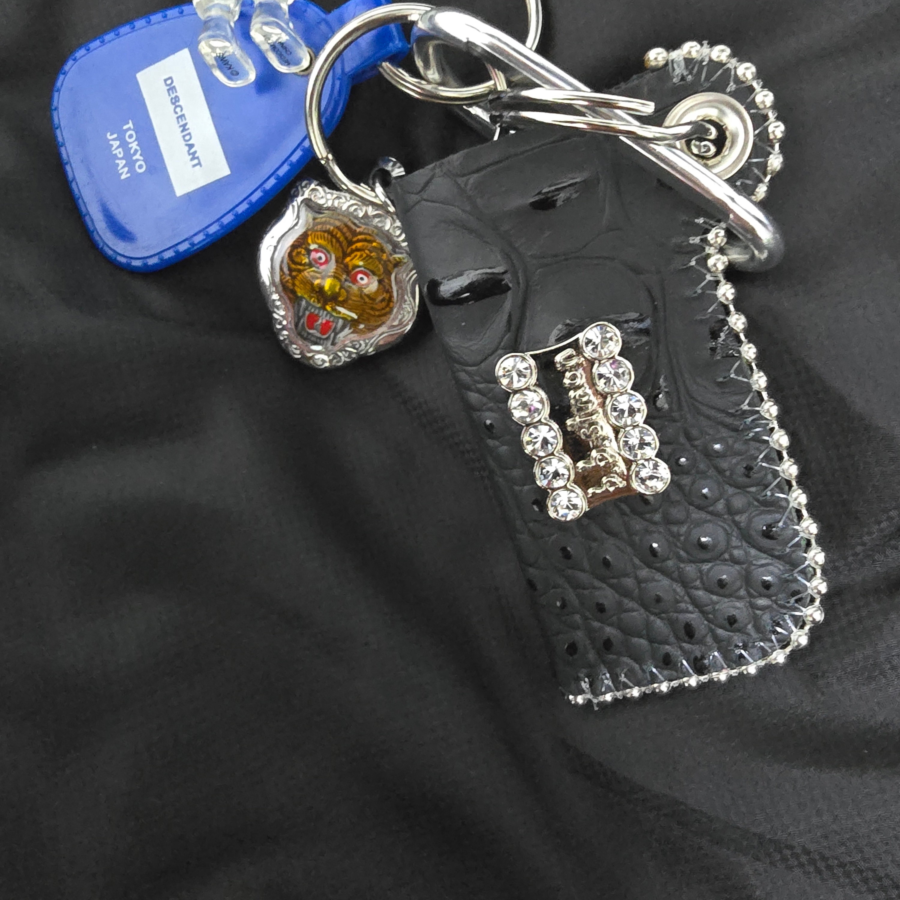 Supreme x B.B. Simon Leather Lighter Case Keychain Black - 24FW 착용 스타일 - 2